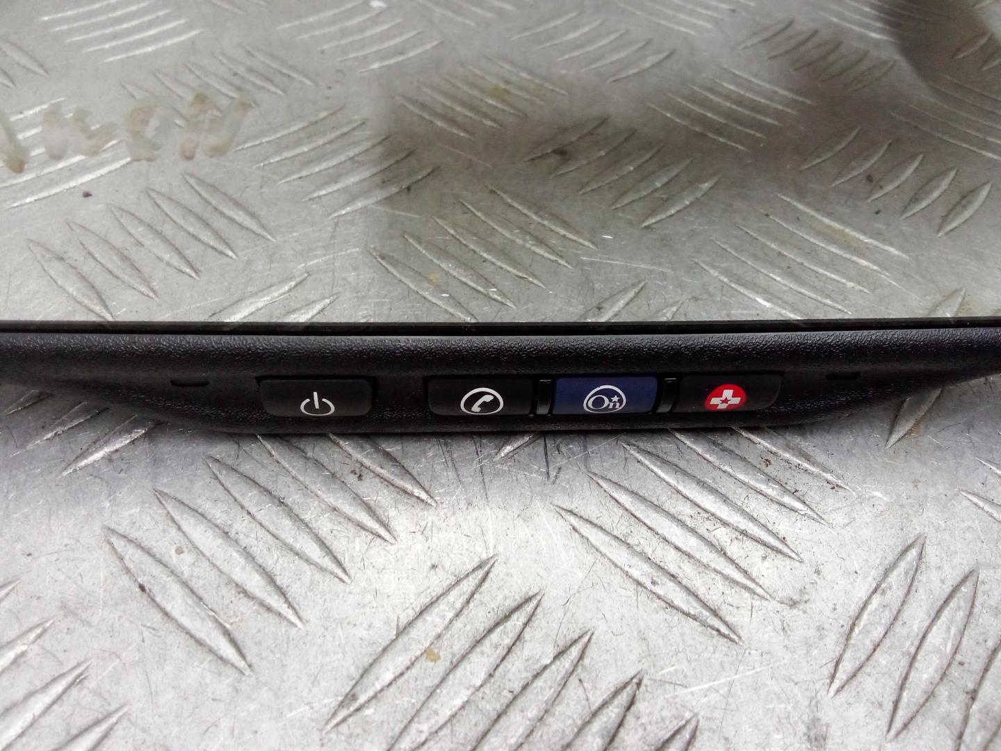 Зеркало заднего вида