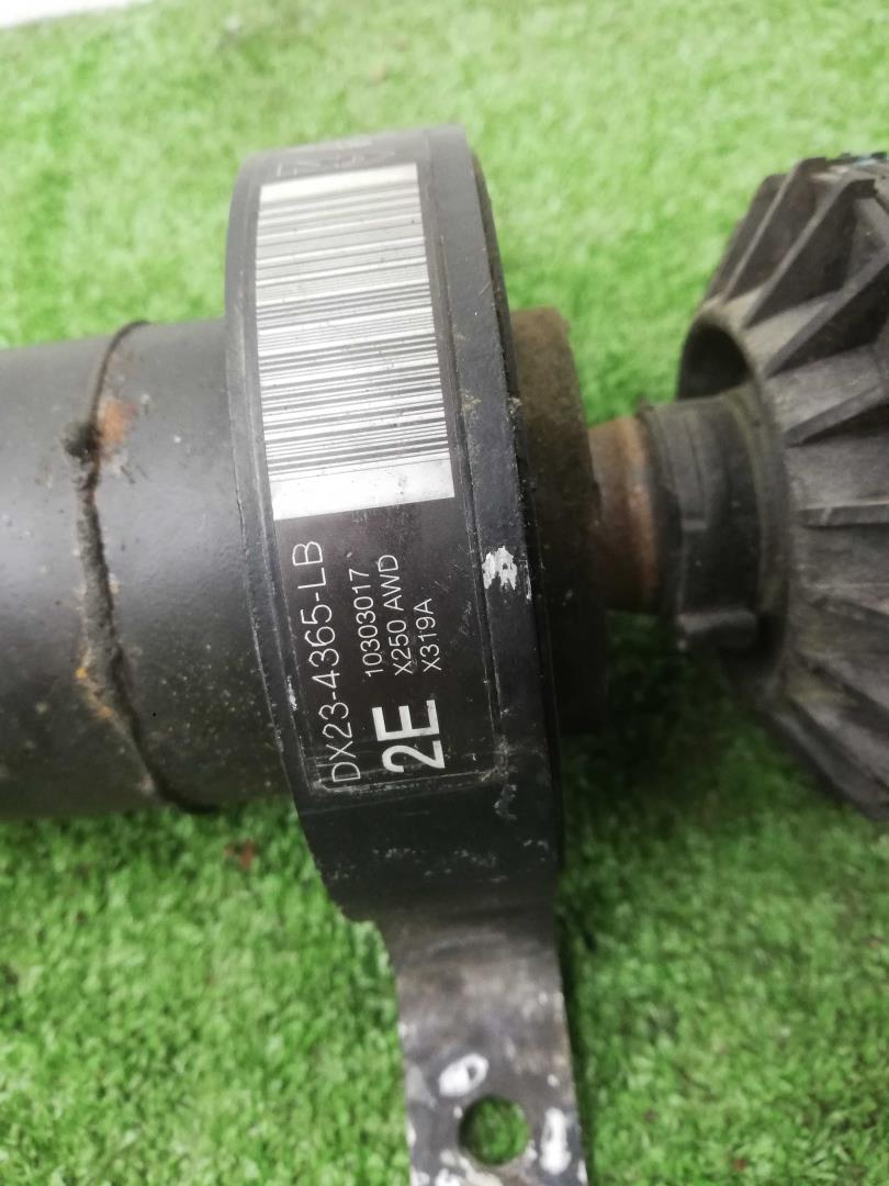 Вал карданный задний