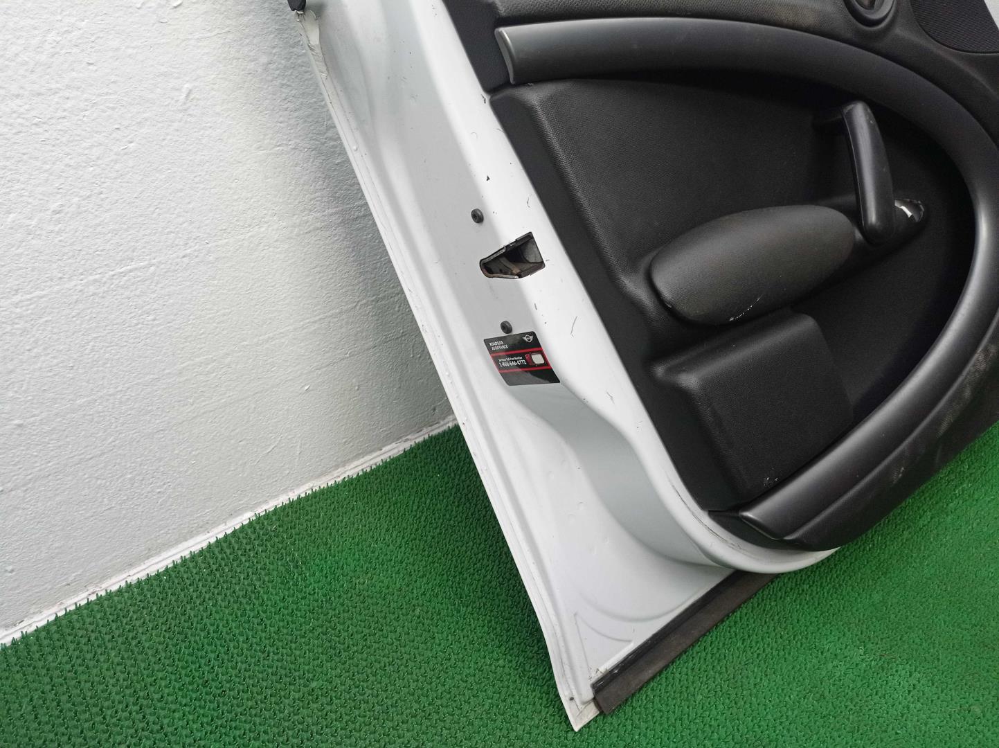 Ручка двери передней наружная левая