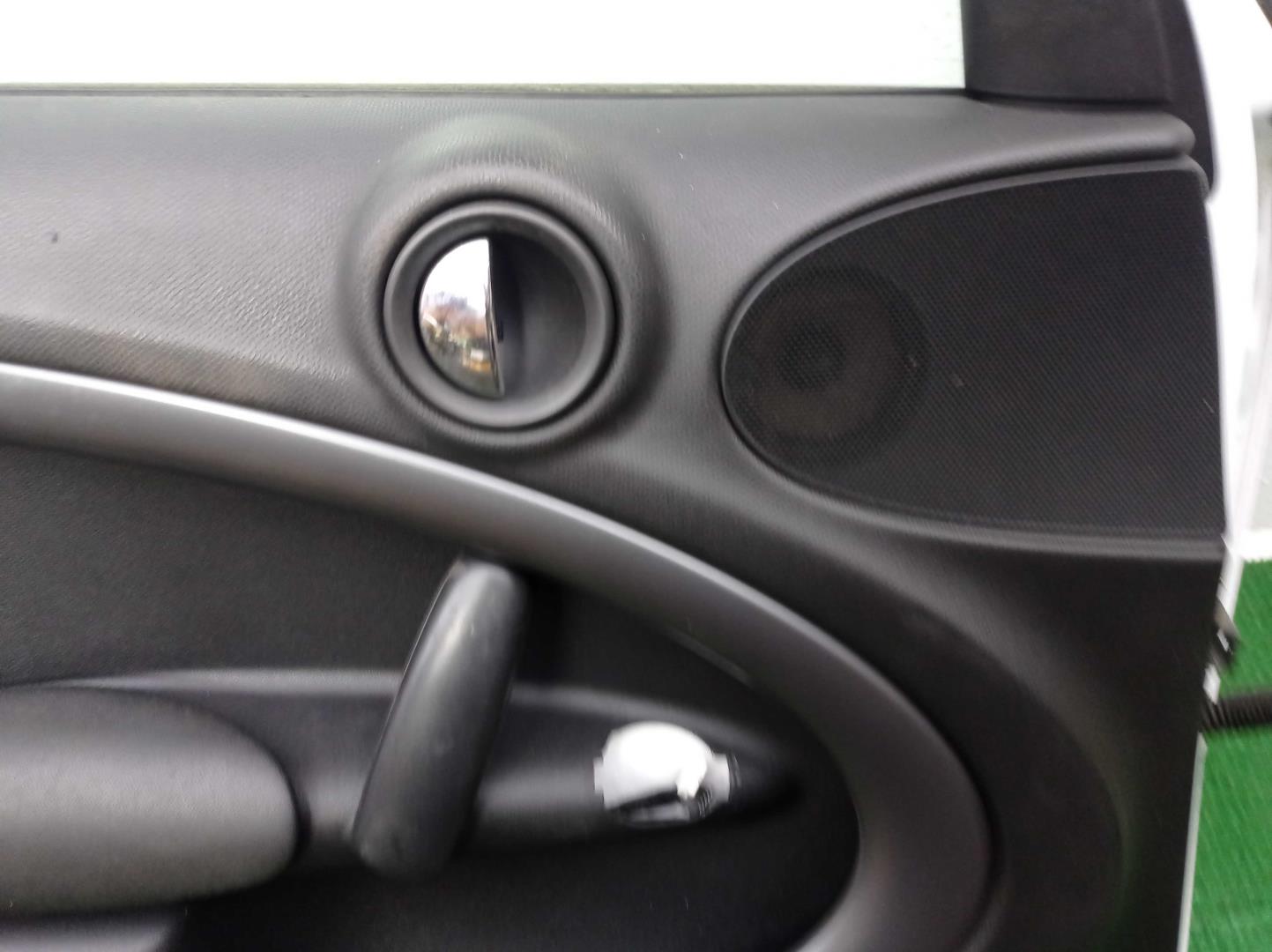 Ручка двери передней наружная левая