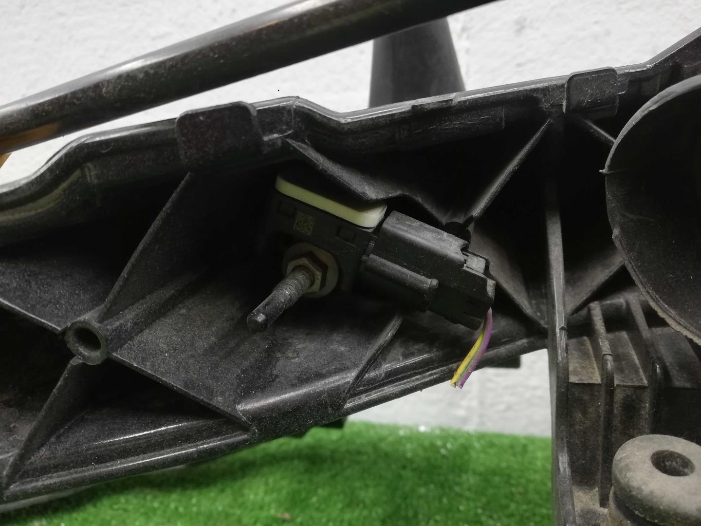 Панель передняя (телевизор)