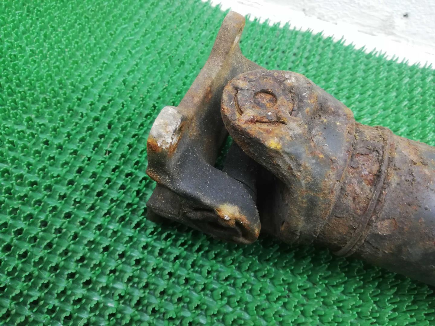 Вал карданный задний