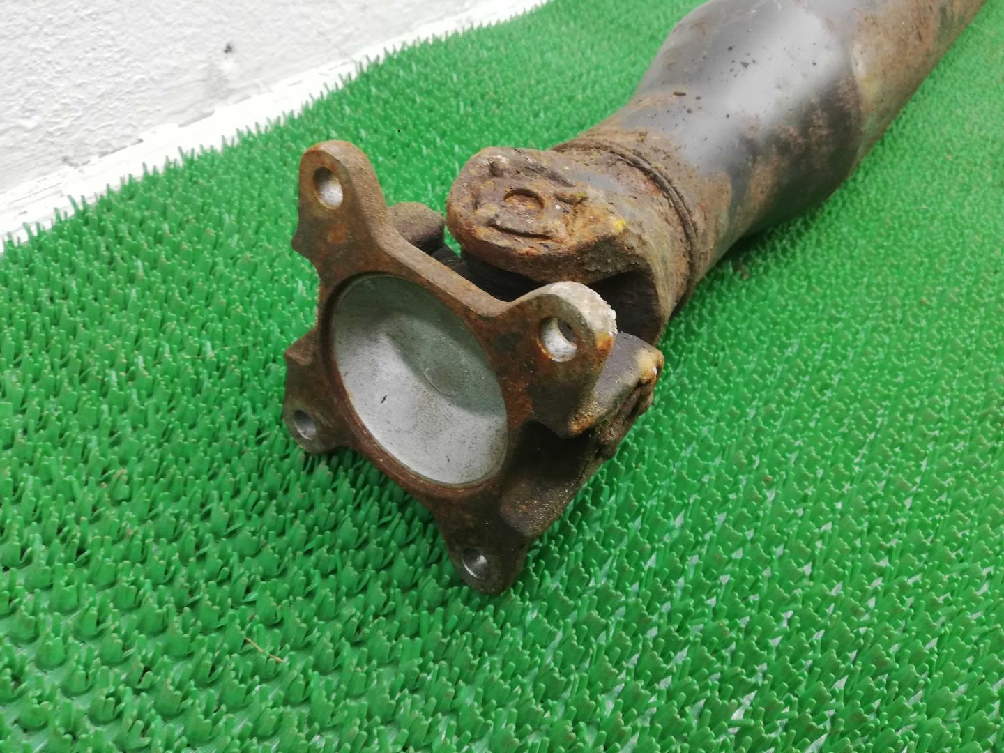 Вал карданный задний