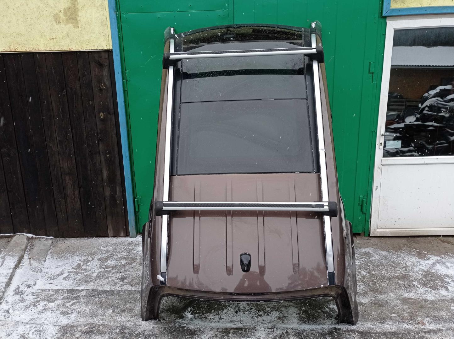Стекло кузовное глухое правое