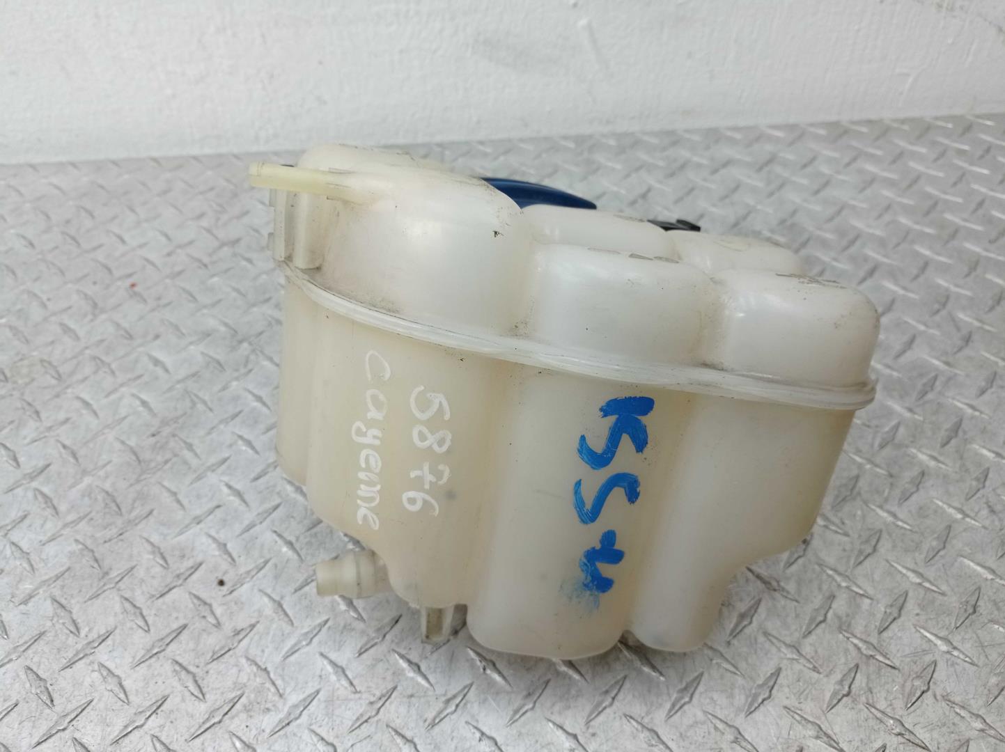 Бачок расширительный