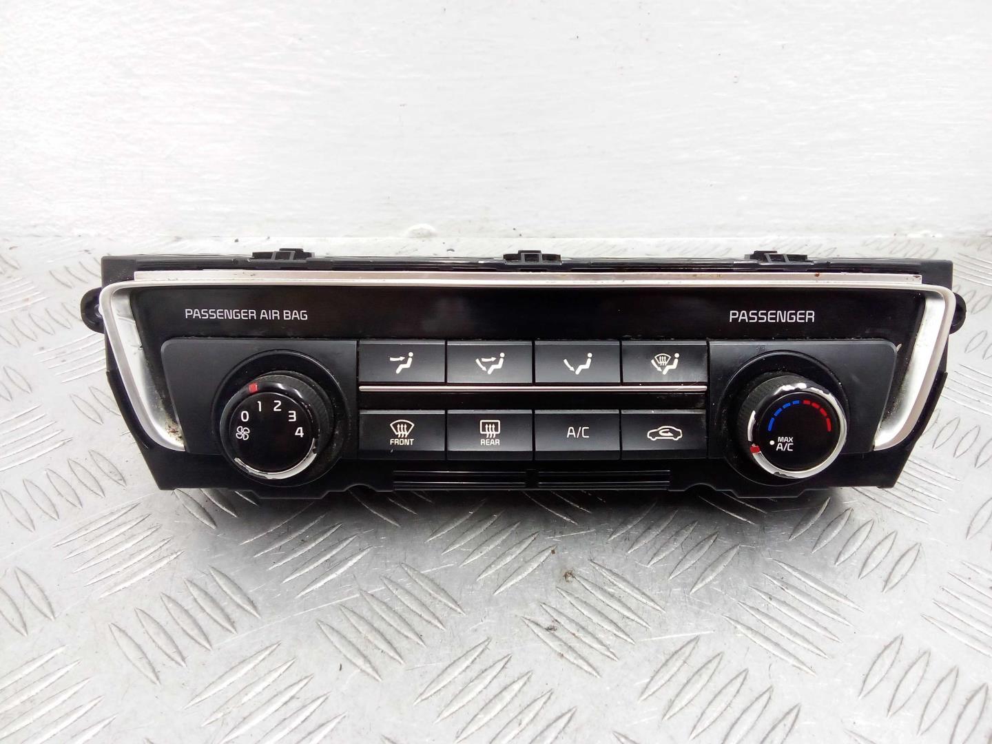 Переключатель отопителя