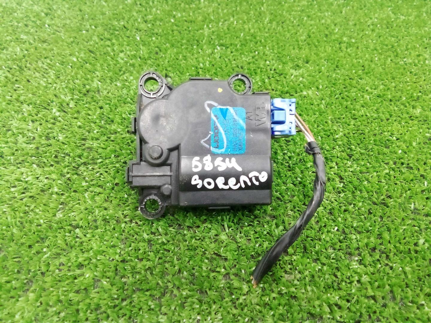 Моторчик заслонки печки