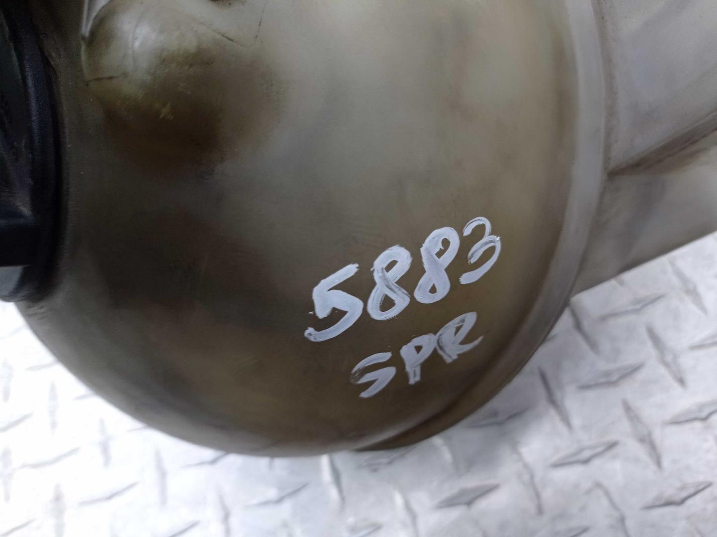 Бачок расширительный