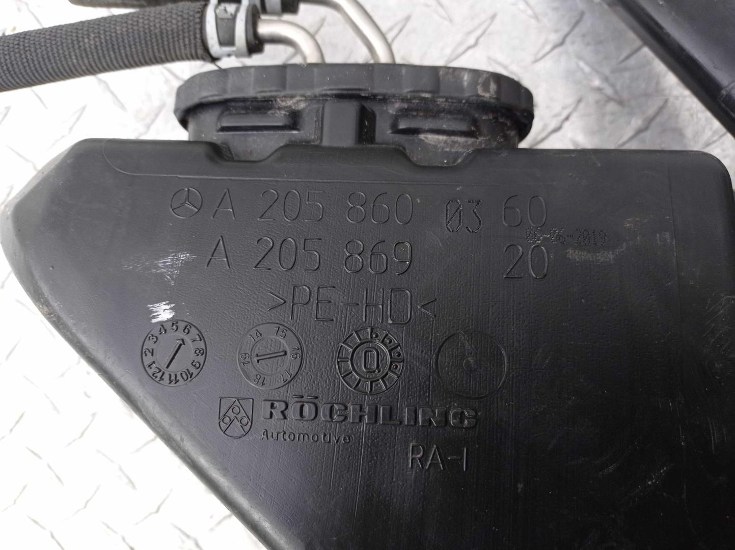 Бачок омывателя лобового стекла