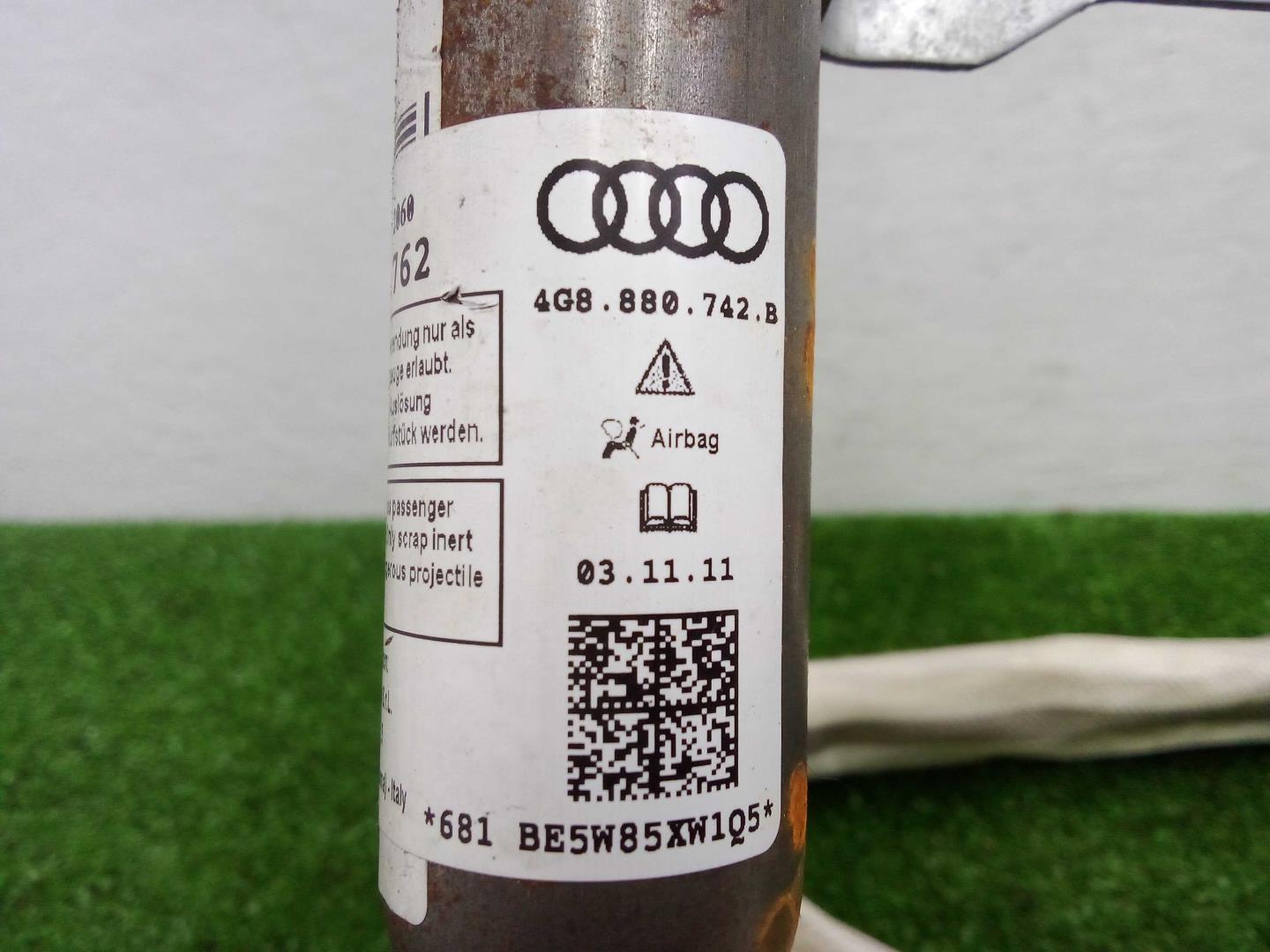 Подушка безопасности боковая (шторка)