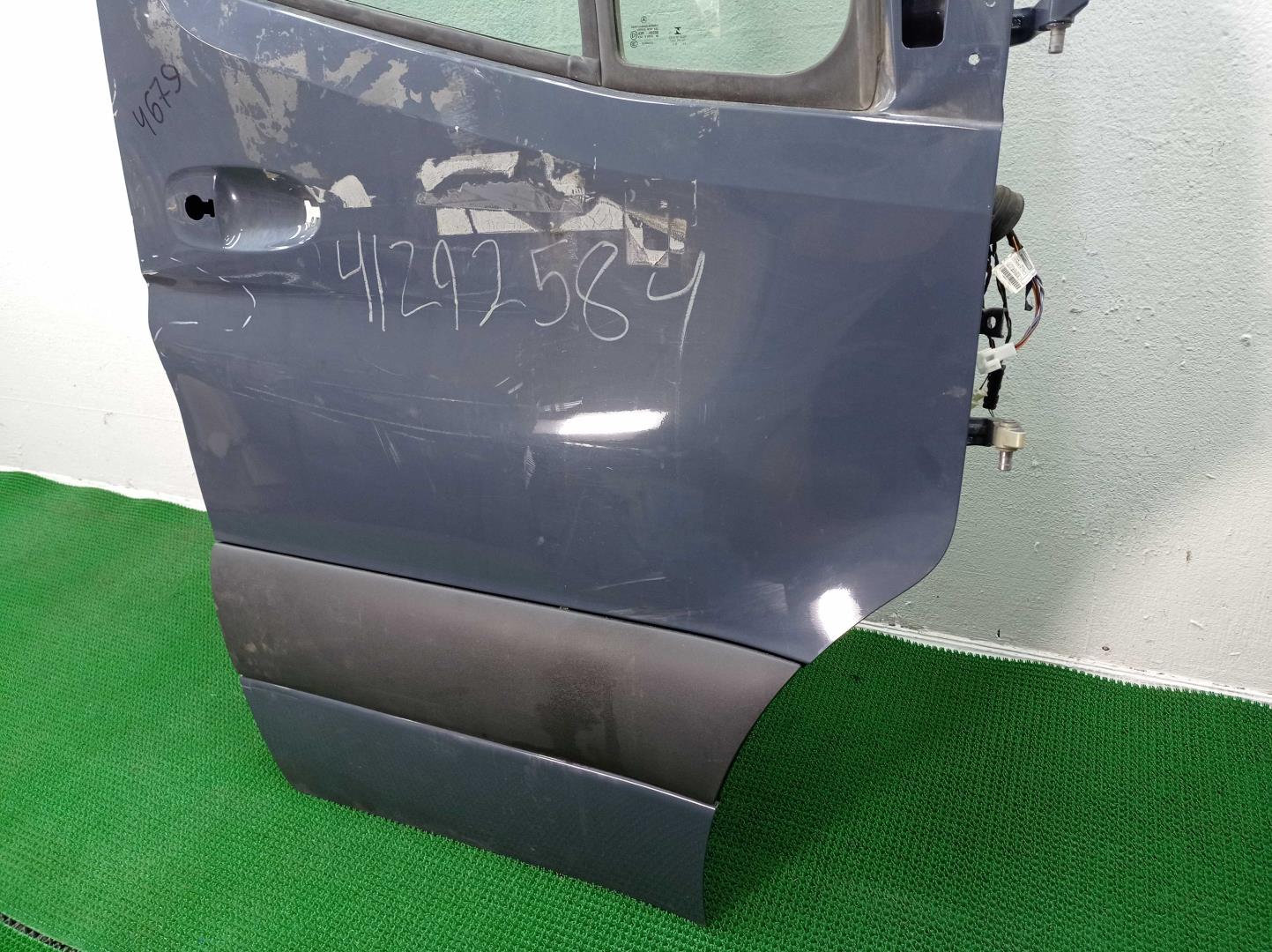 Ограничитель двери