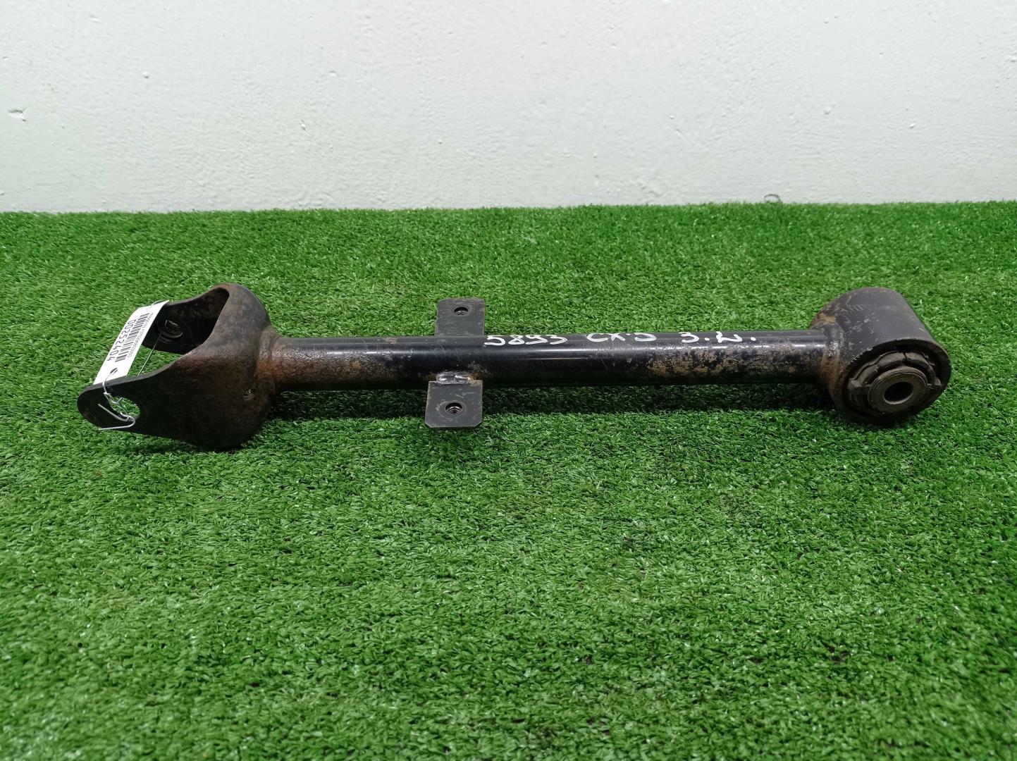 Рычаг задний левый