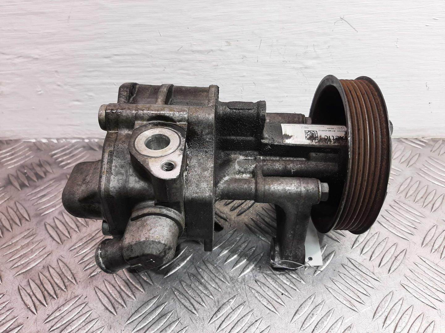 Насос ГУР (гидроусилитель руля)