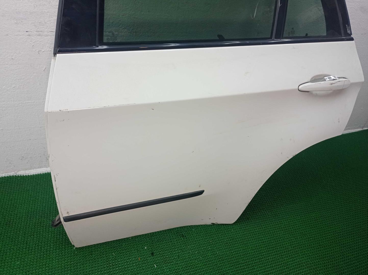 Ручка двери задней наружная левая