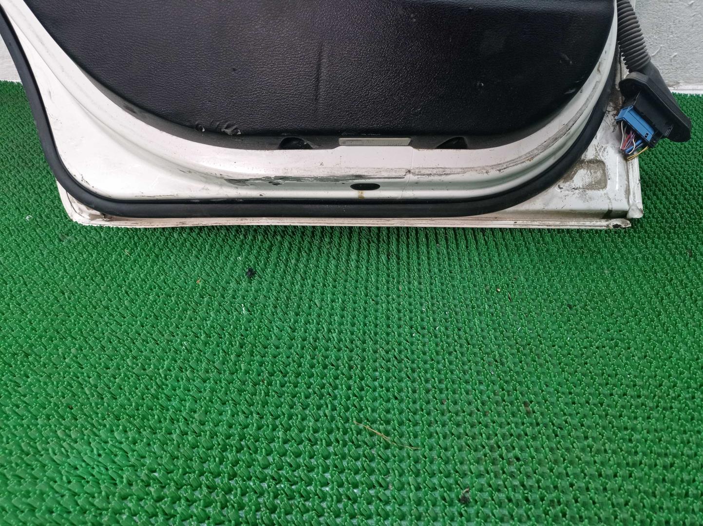 Ручка двери задней наружная левая