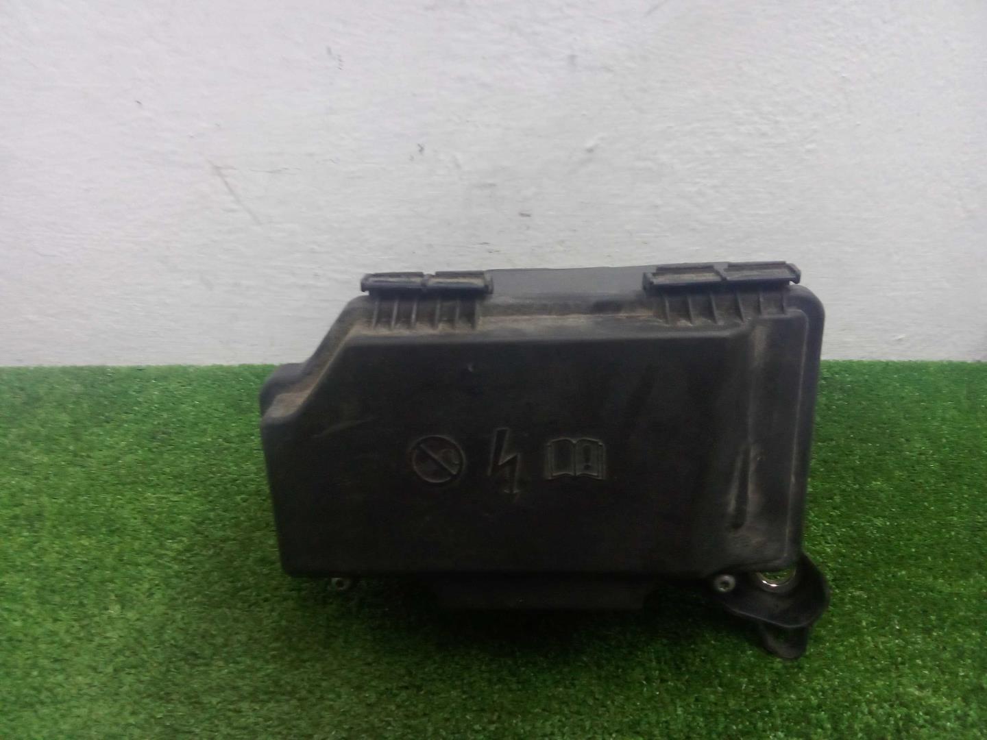 Блок предохранителей