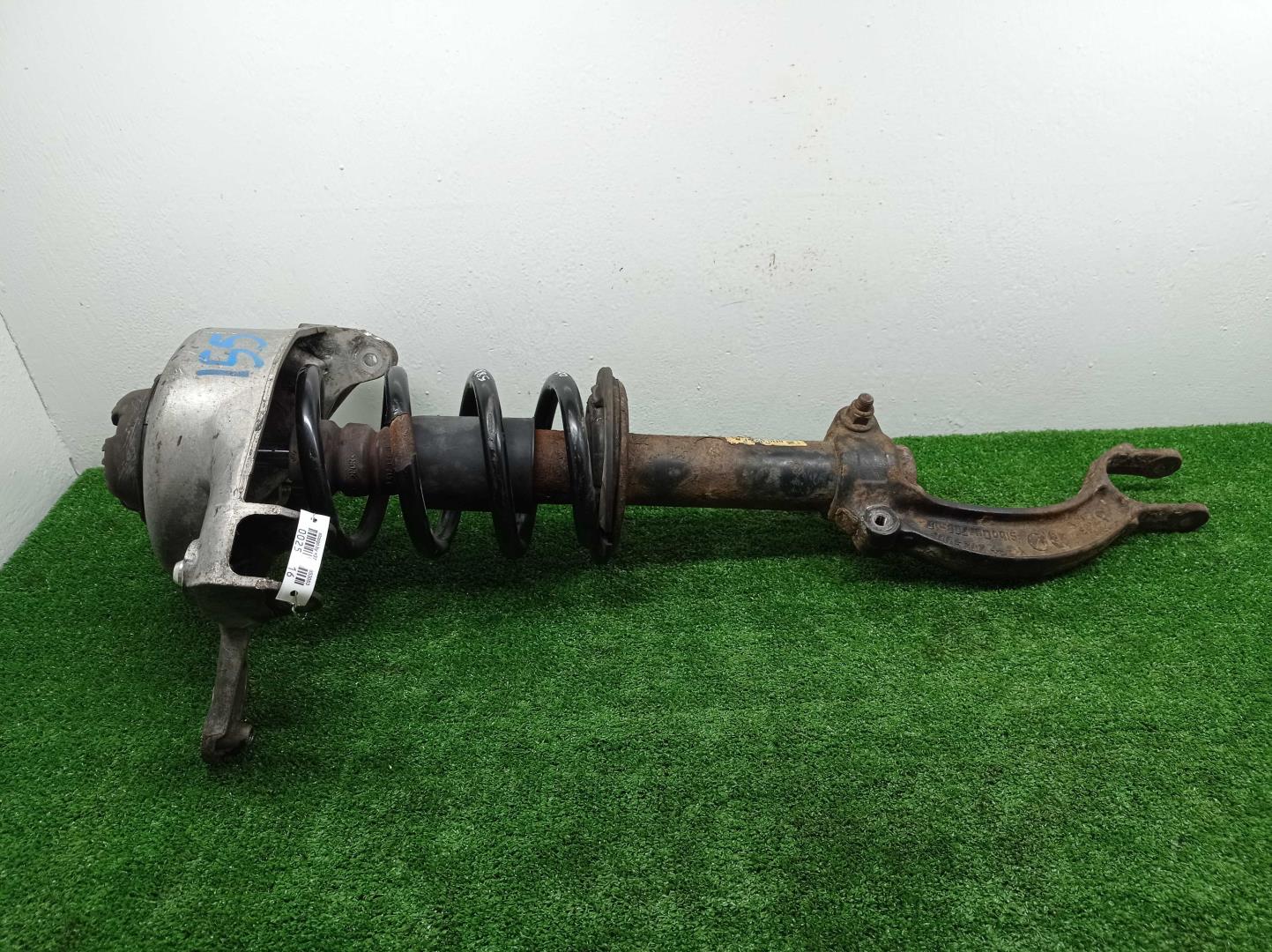 Амортизатор передний левый