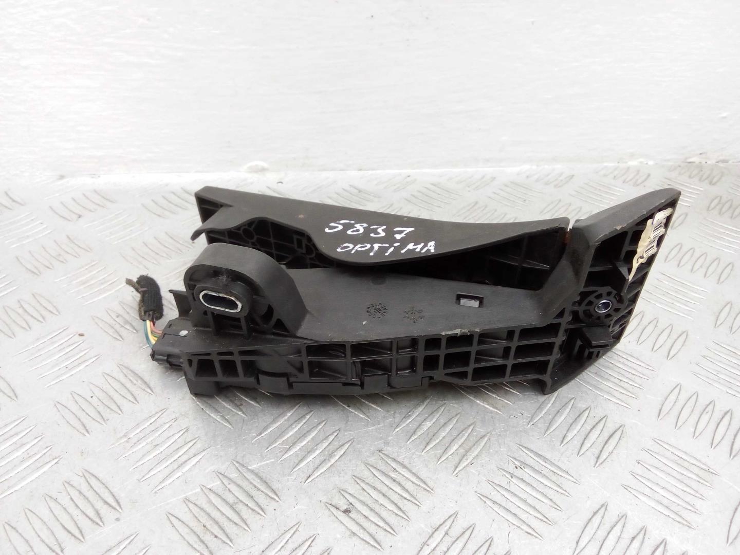 Педаль газа