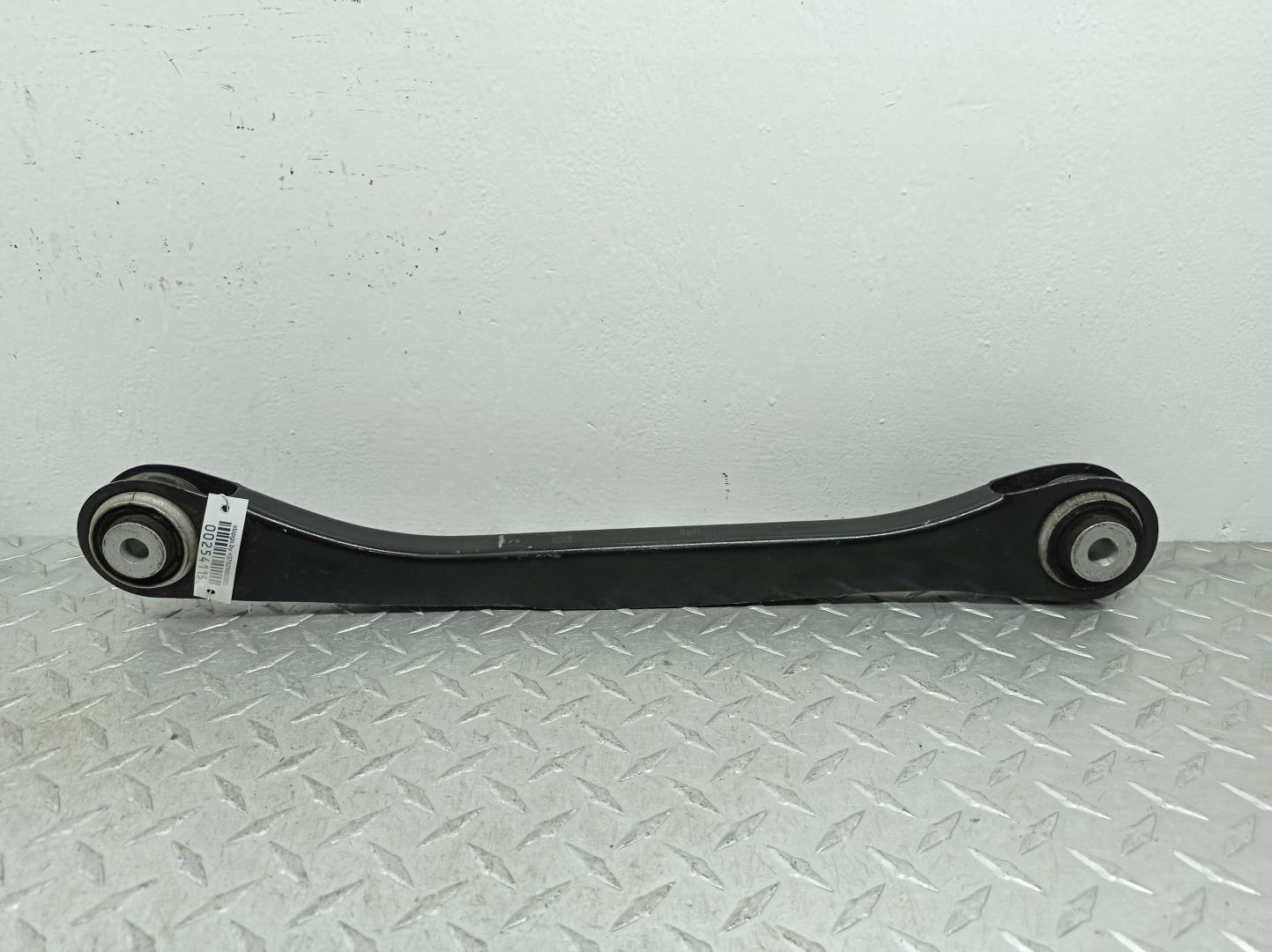 Рычаг задний левый