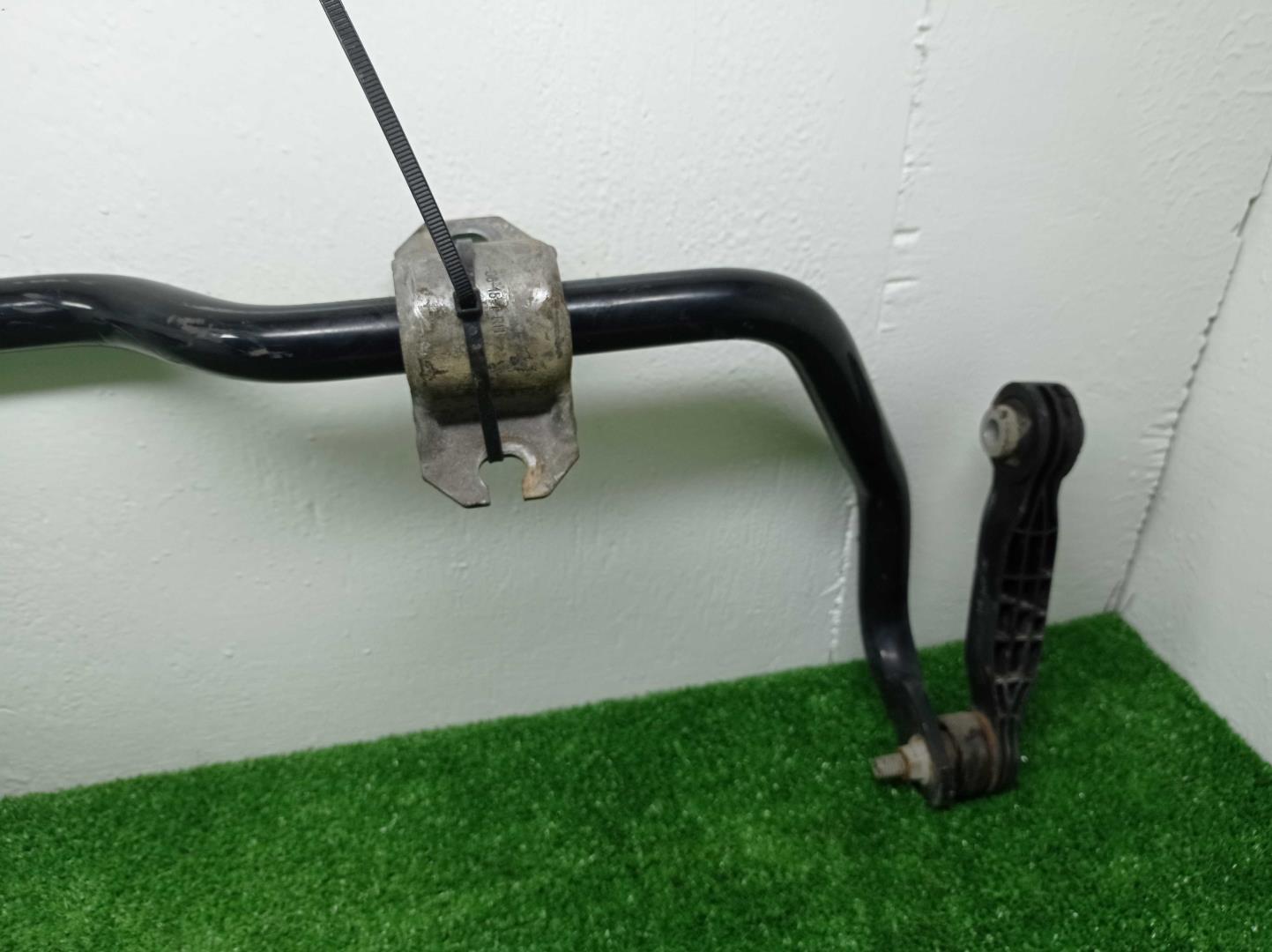 Стабилизатор задний