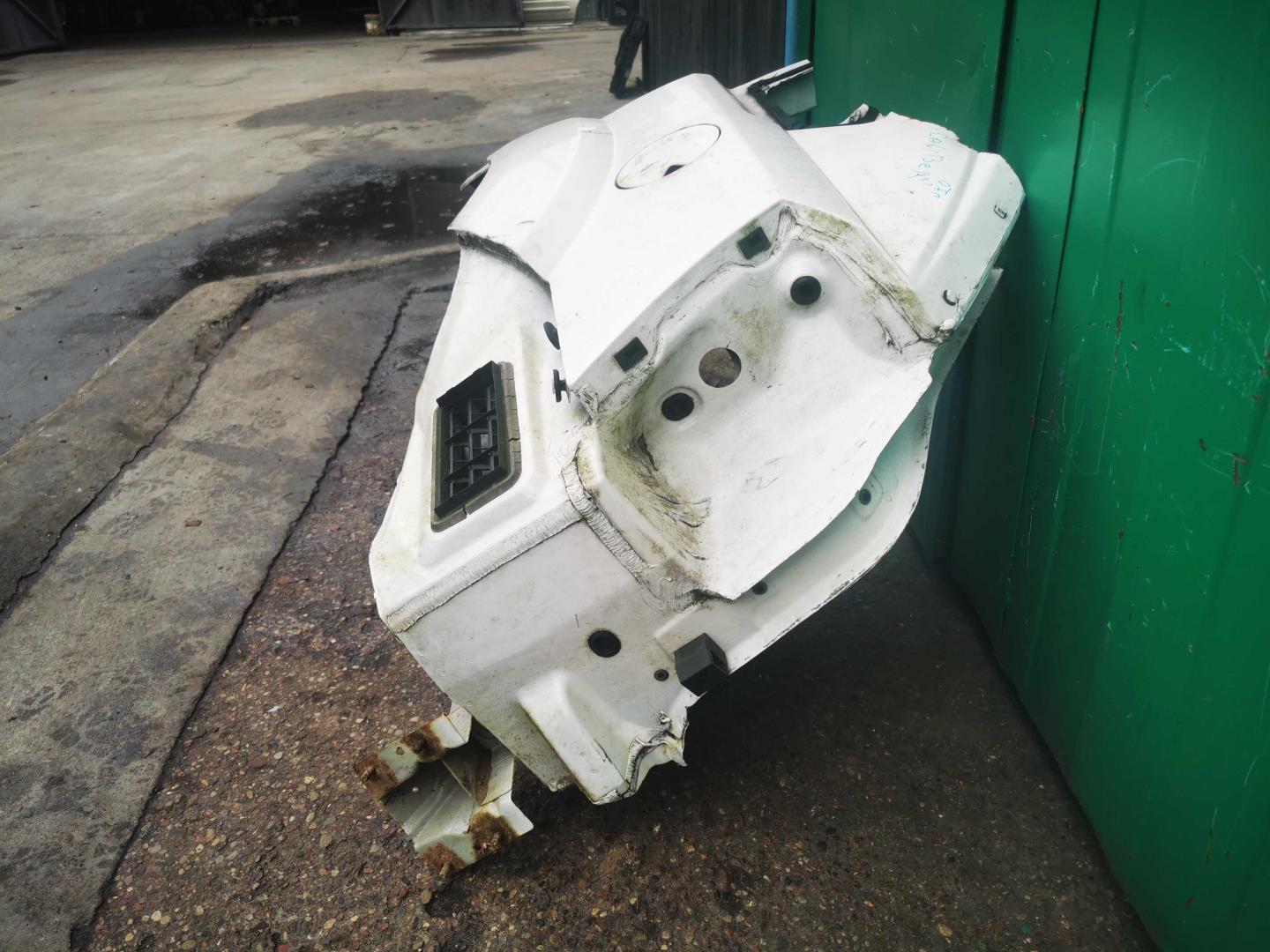 Крыло заднее левое