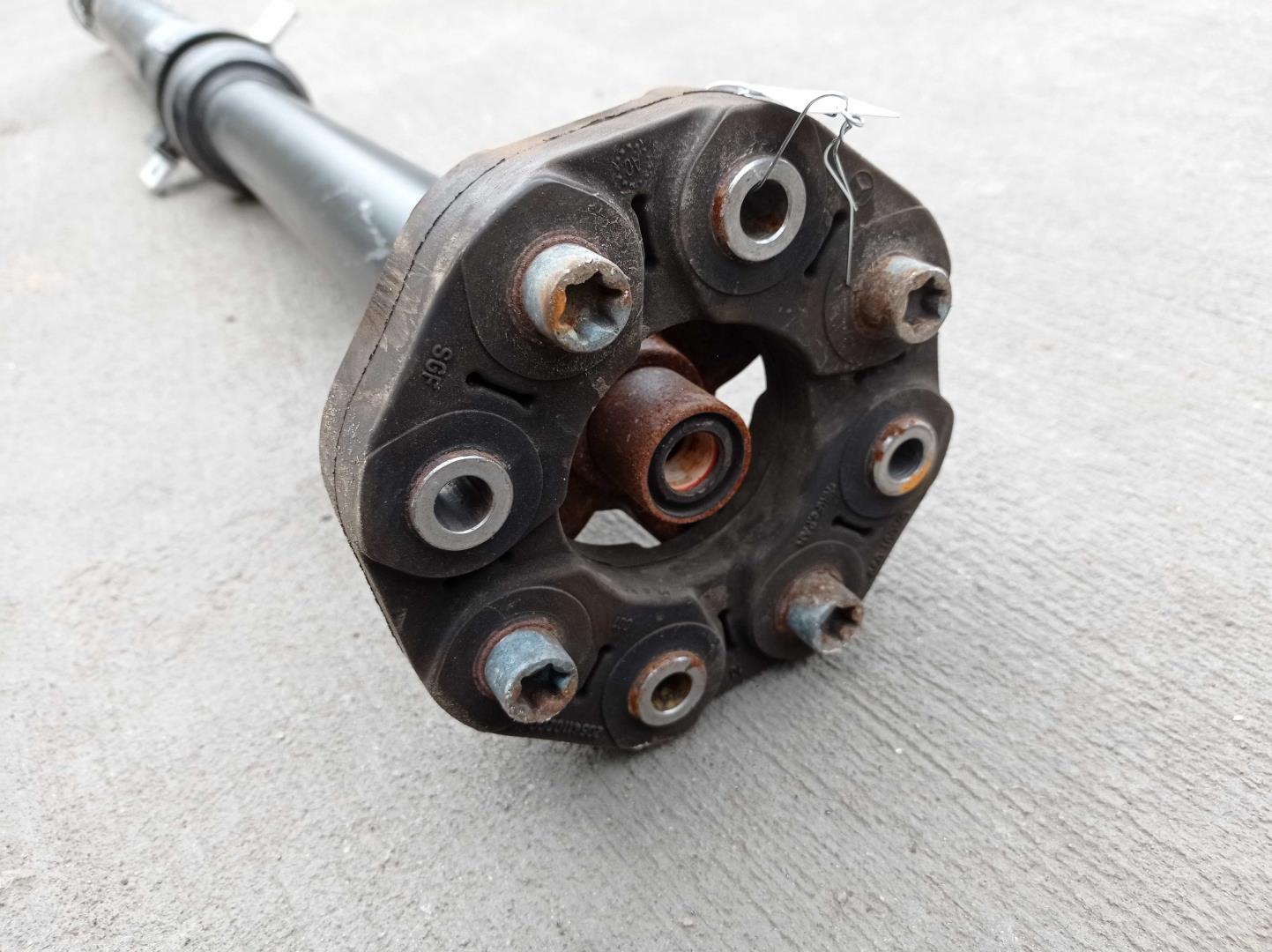 Вал карданный задний