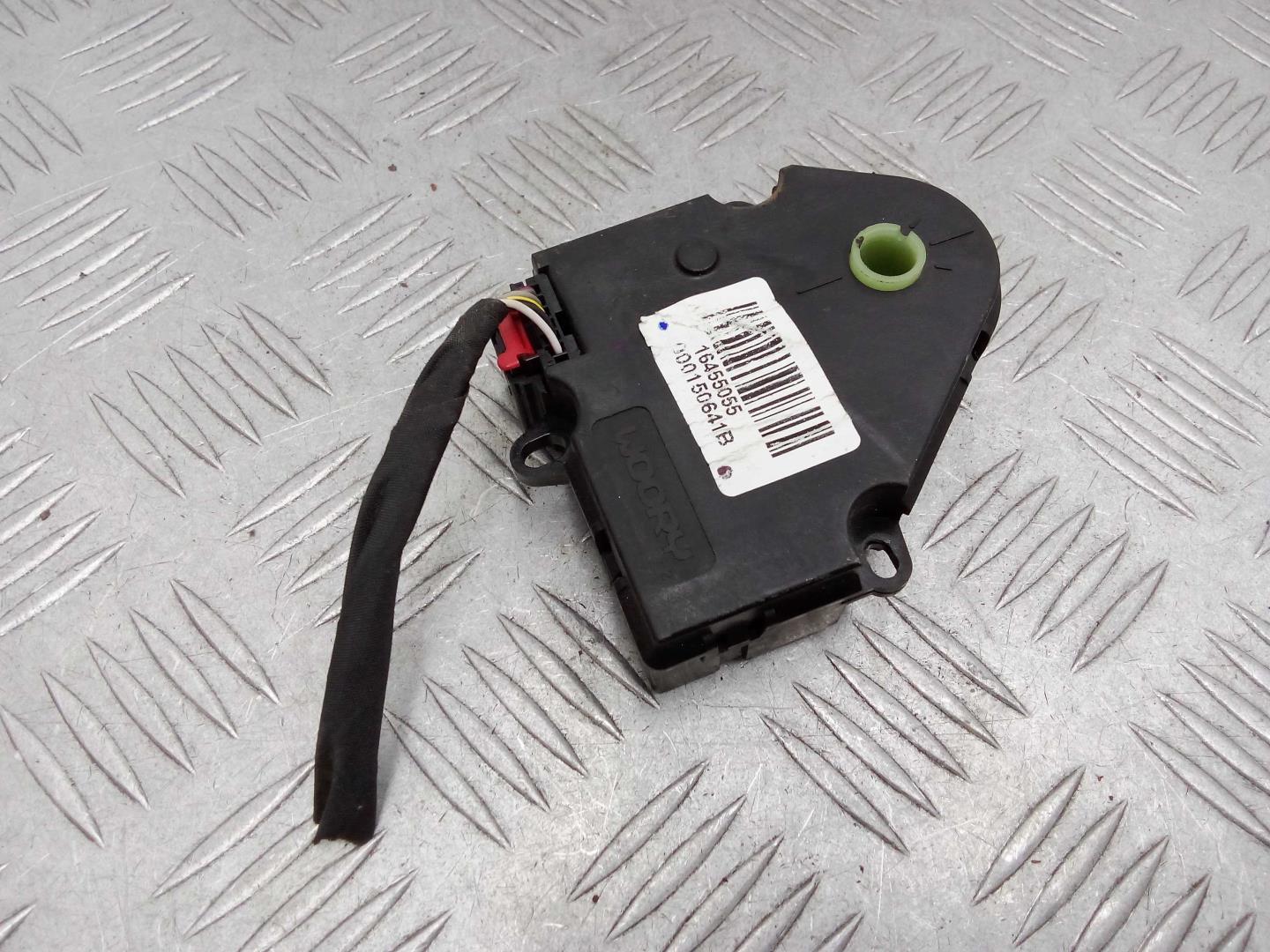 Моторчик заслонки печки