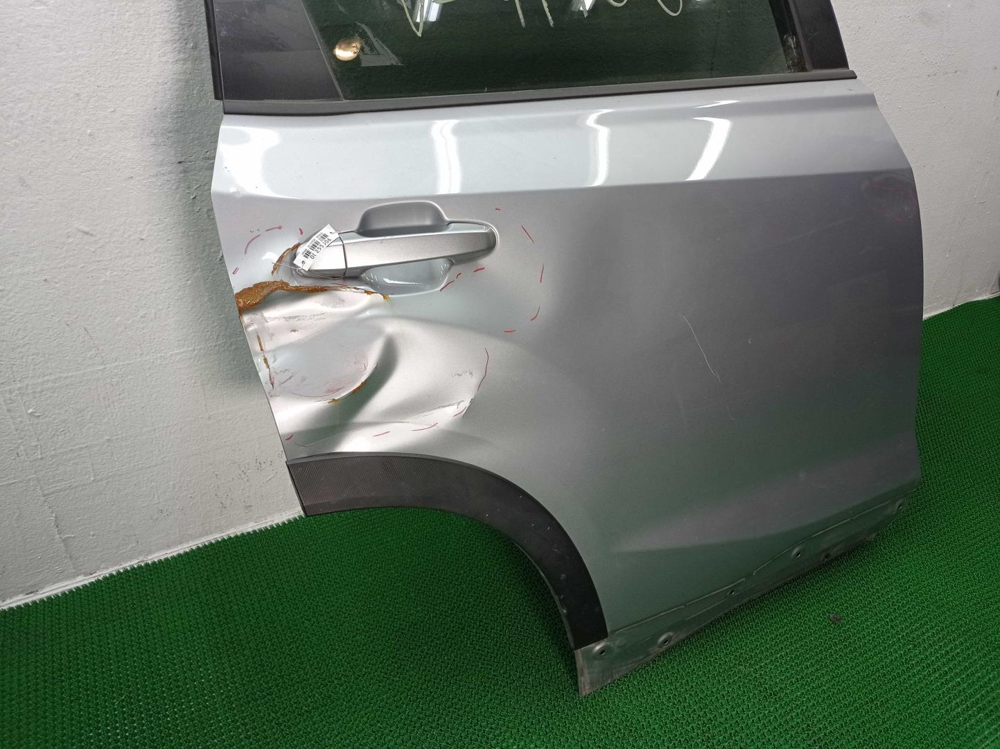 Ручка двери задней наружная правая