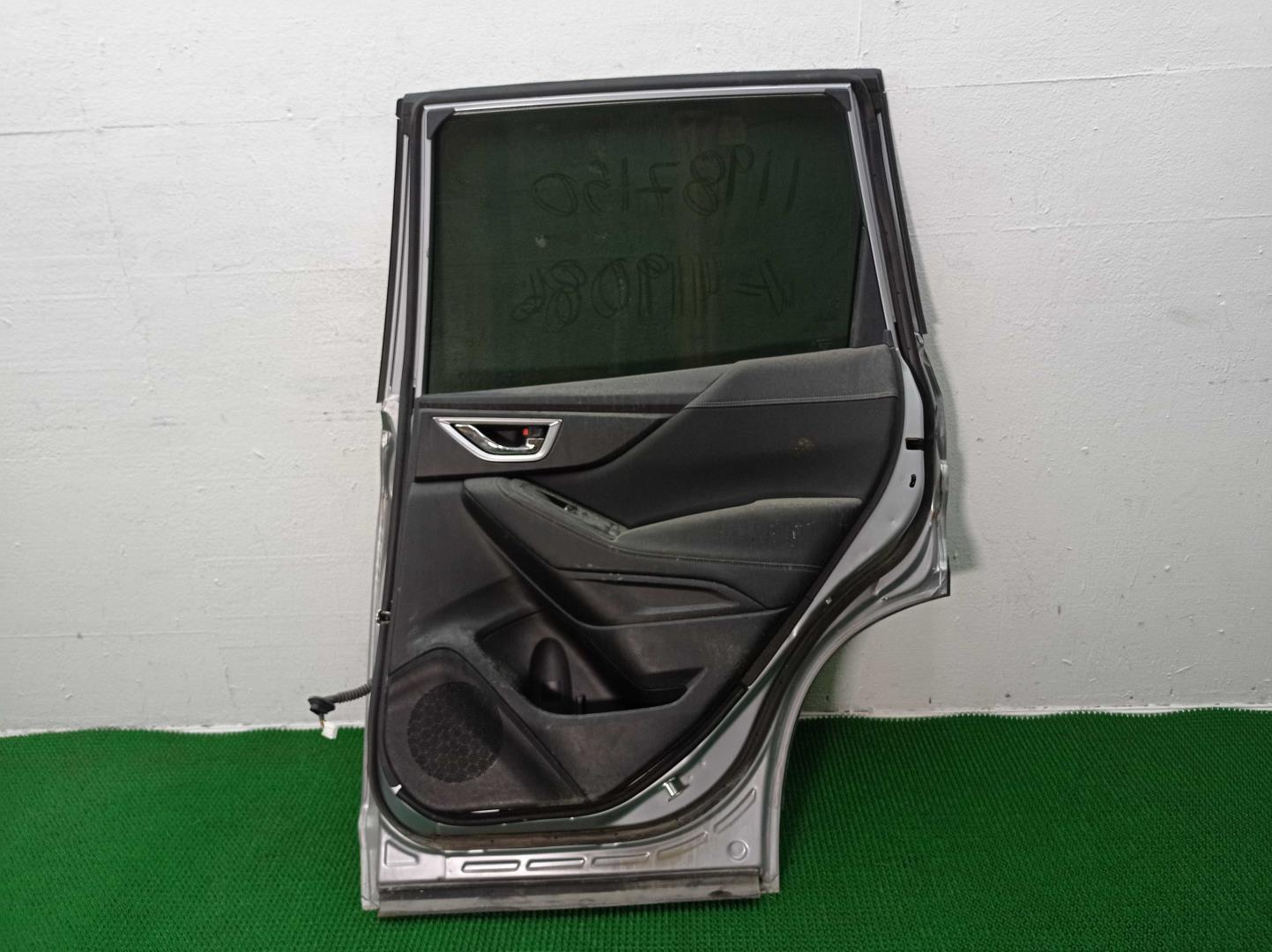 Ручка двери задней наружная правая