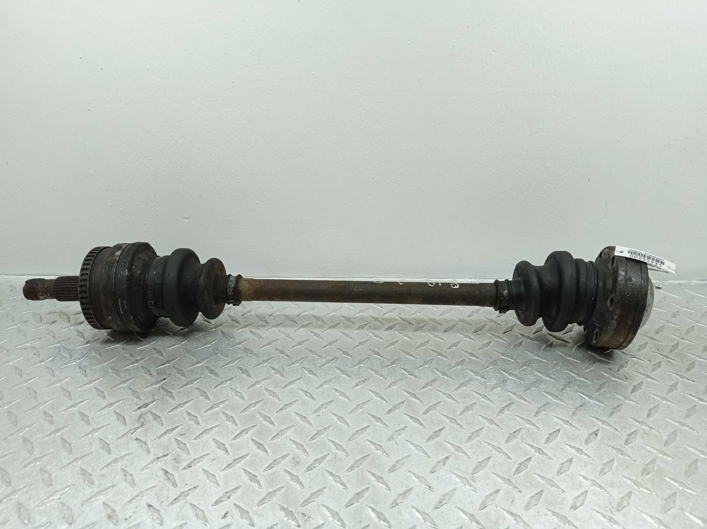 Полуось задняя правая