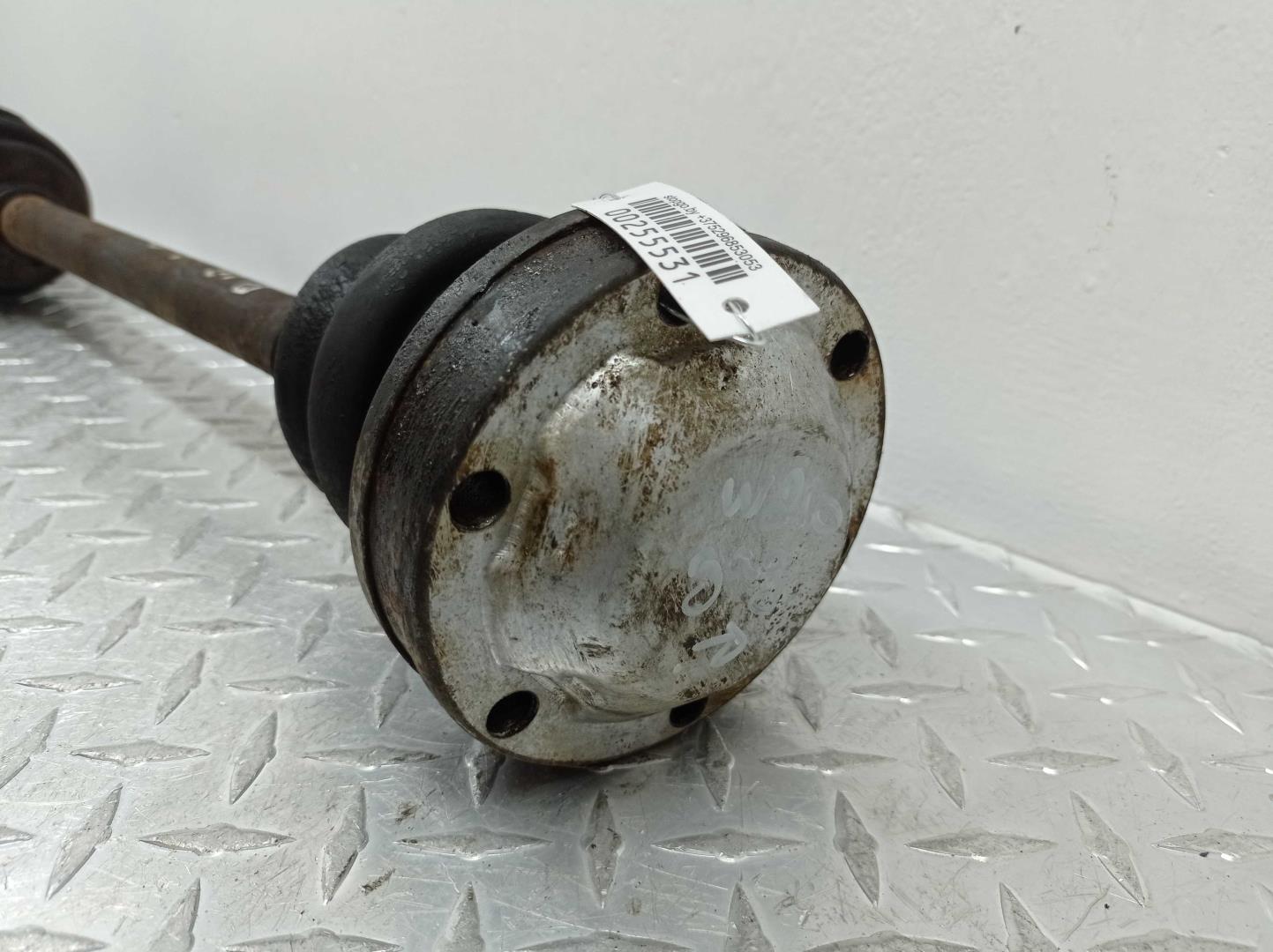 Полуось задняя правая