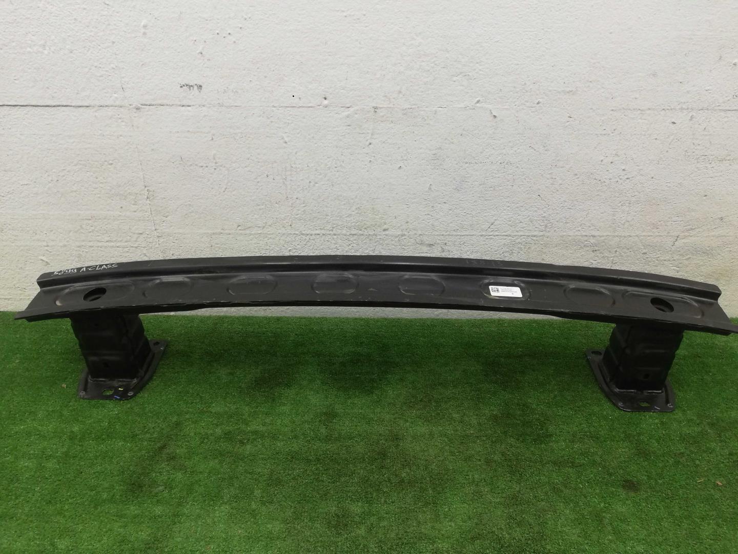 Усилитель заднего бампера