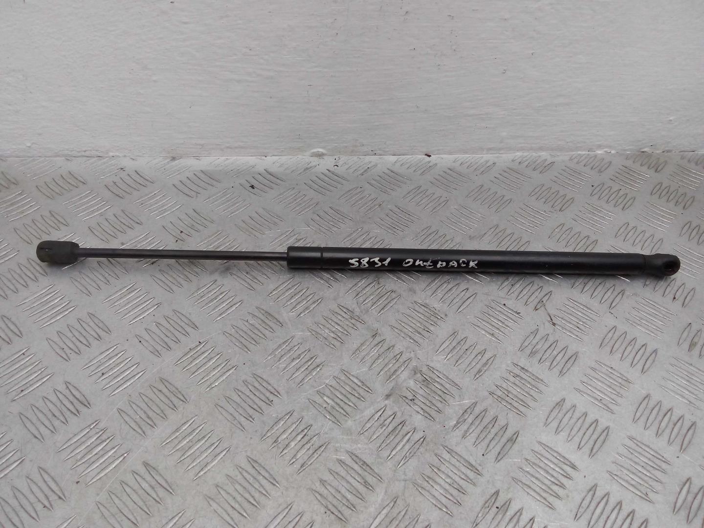 Амортизатор крышки багажника