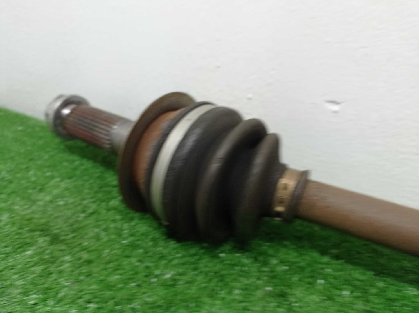 Полуось задняя левая