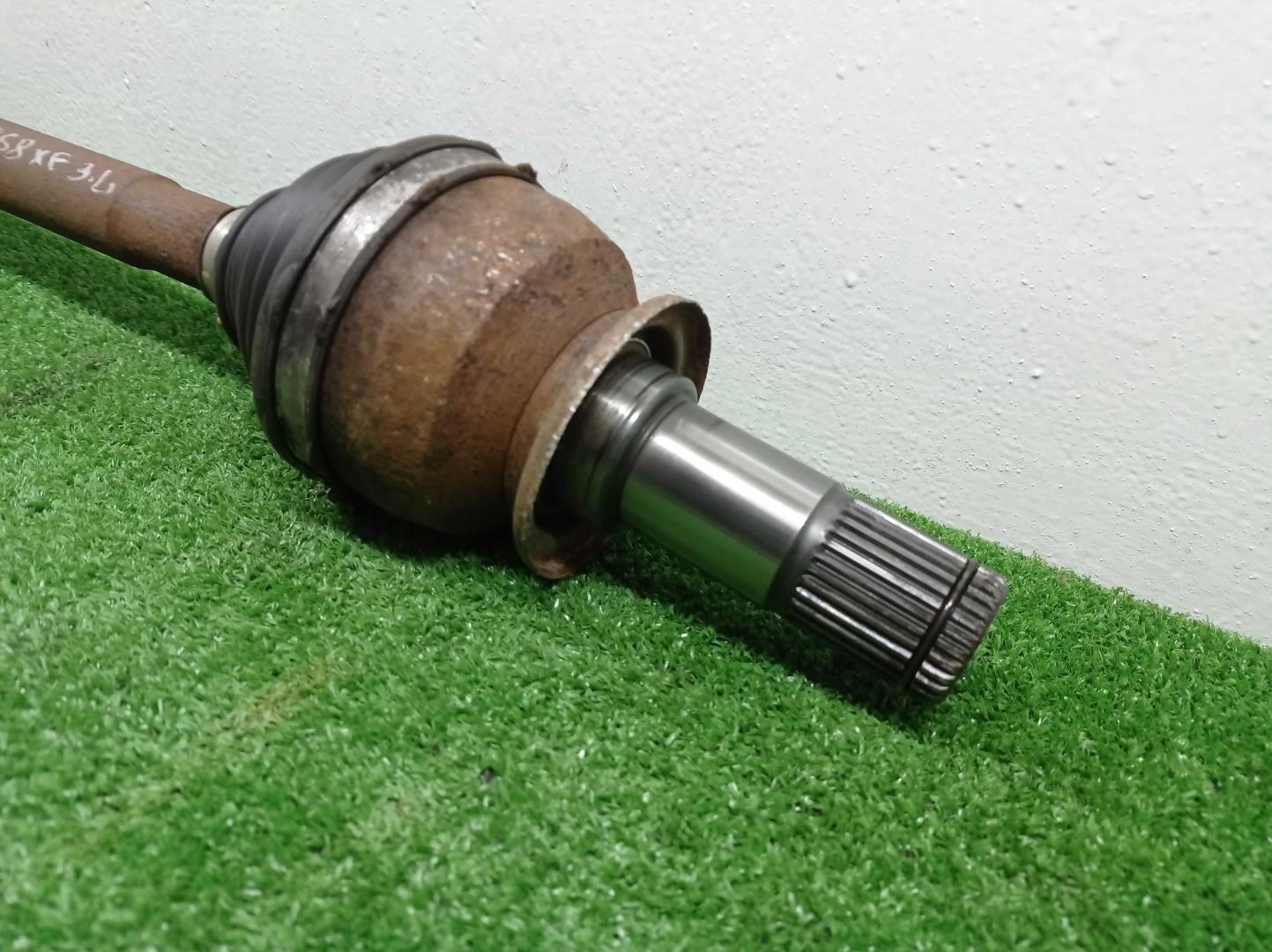 Полуось задняя левая