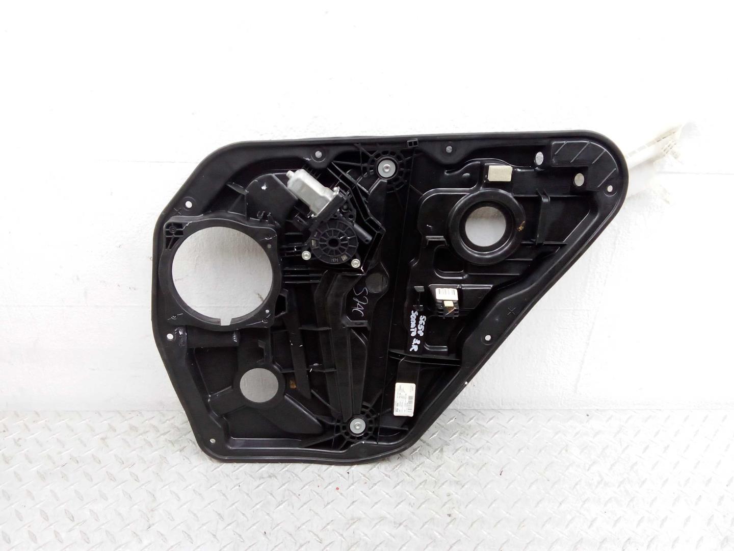 Стеклоподъемник электр. задний правый