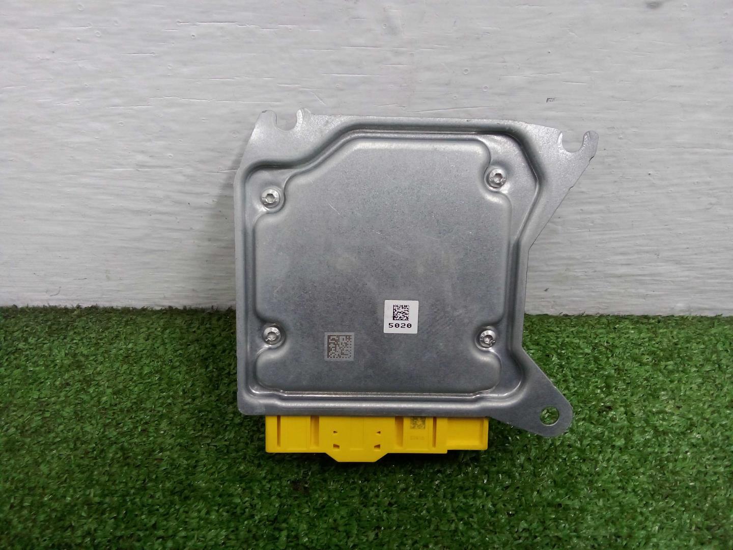 Блок управления подушек безопасности (AIR BAG)