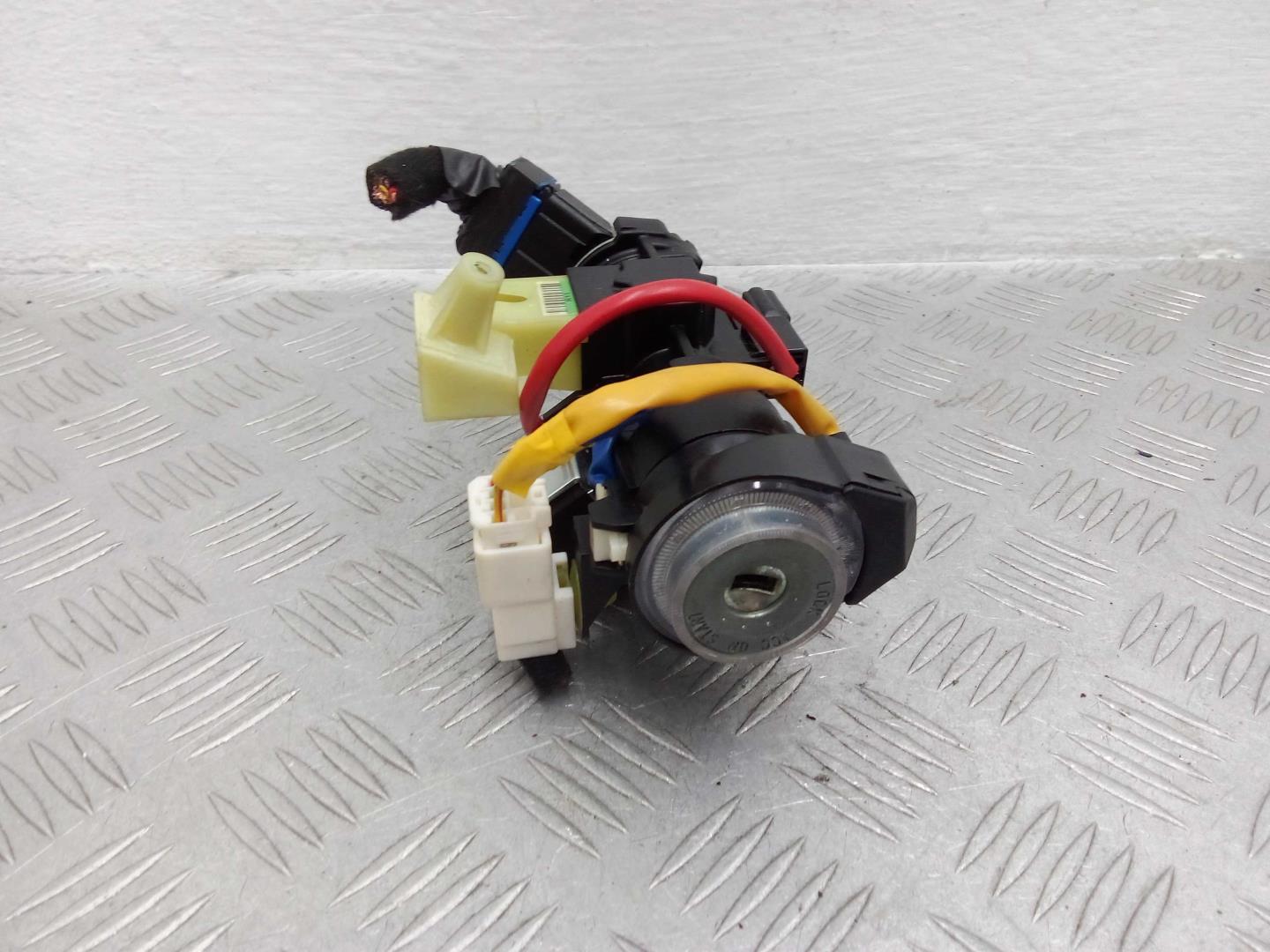 Замок зажигания