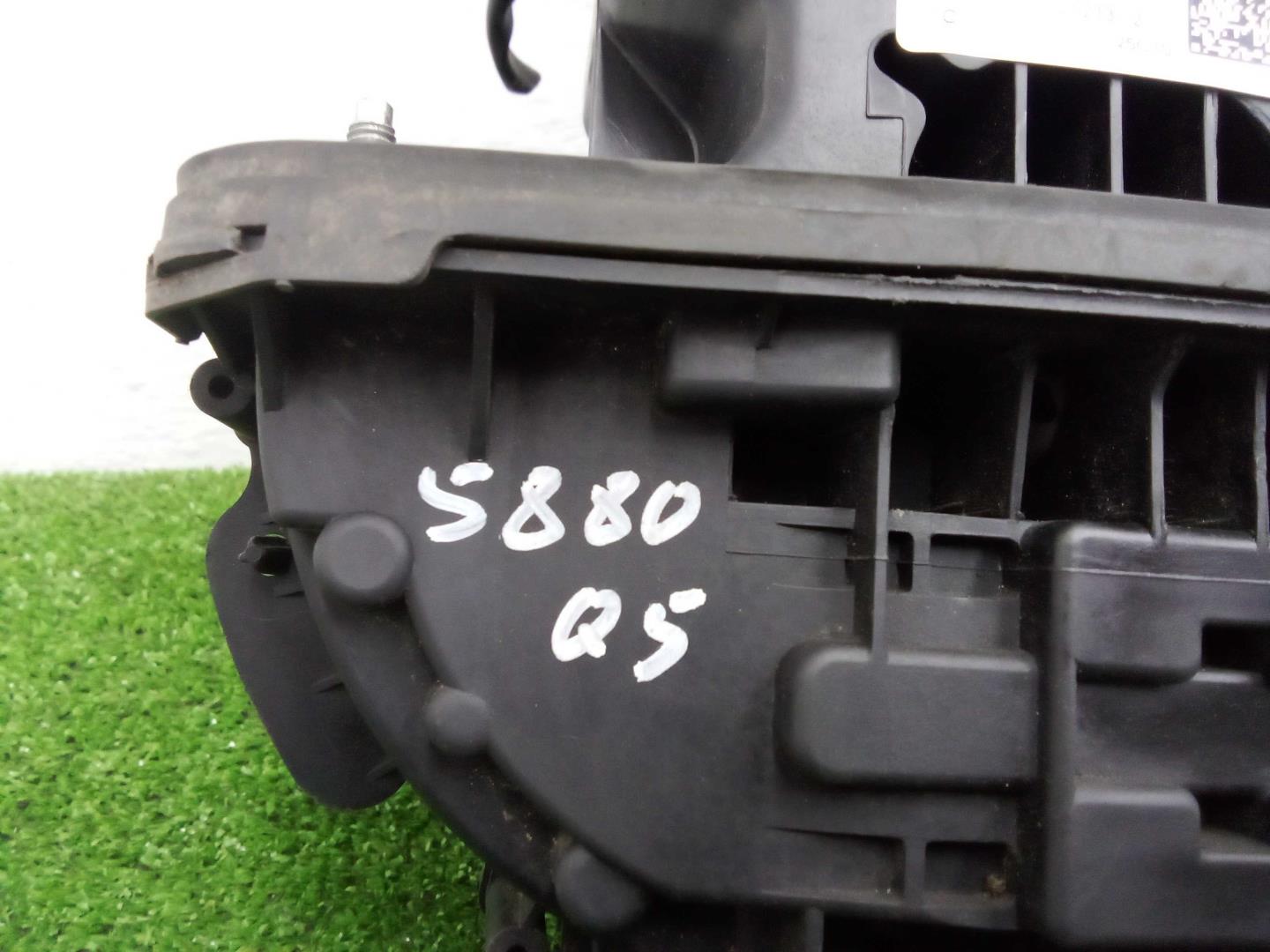 Кулиса МКПП / АКПП