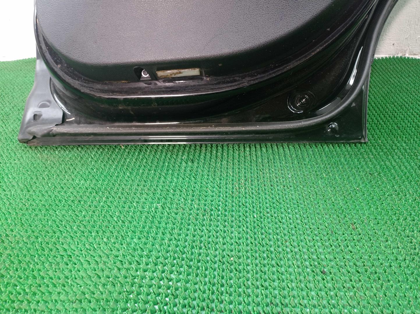 Ограничитель двери