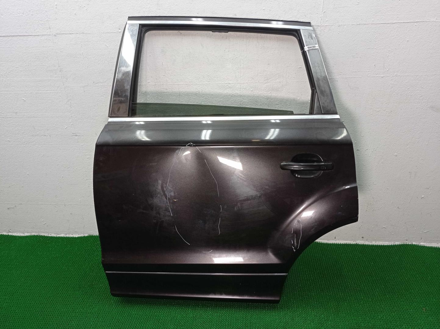 Дверь задняя левая