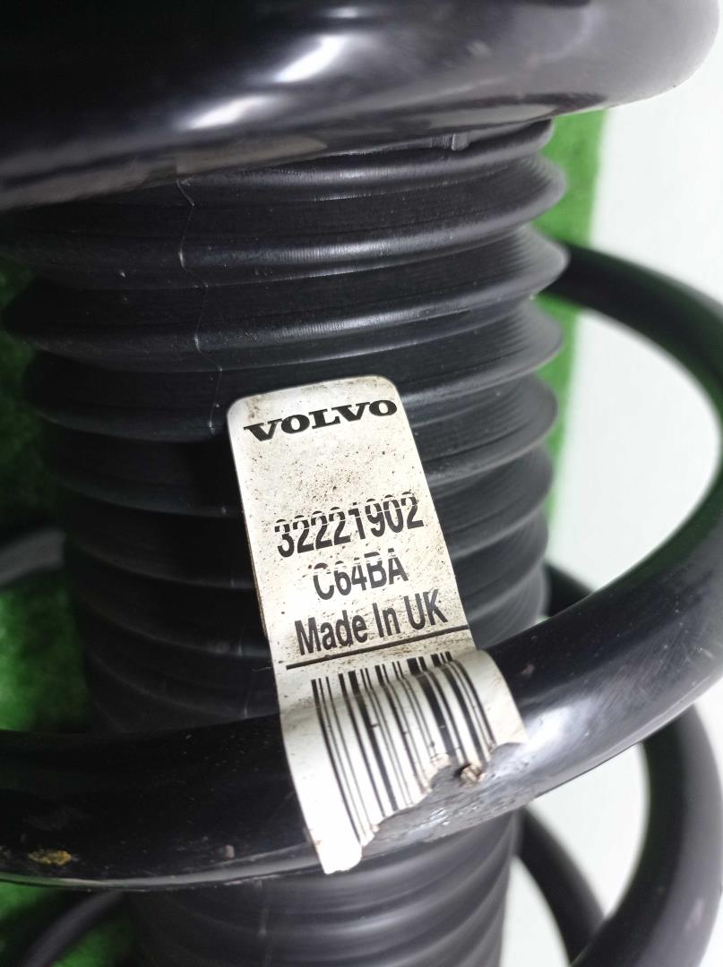 Амортизатор передний правый