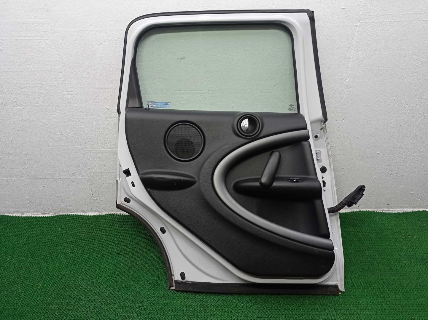 Ручка двери задней наружная левая