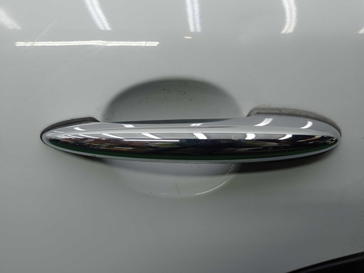 Ручка двери задней наружная левая