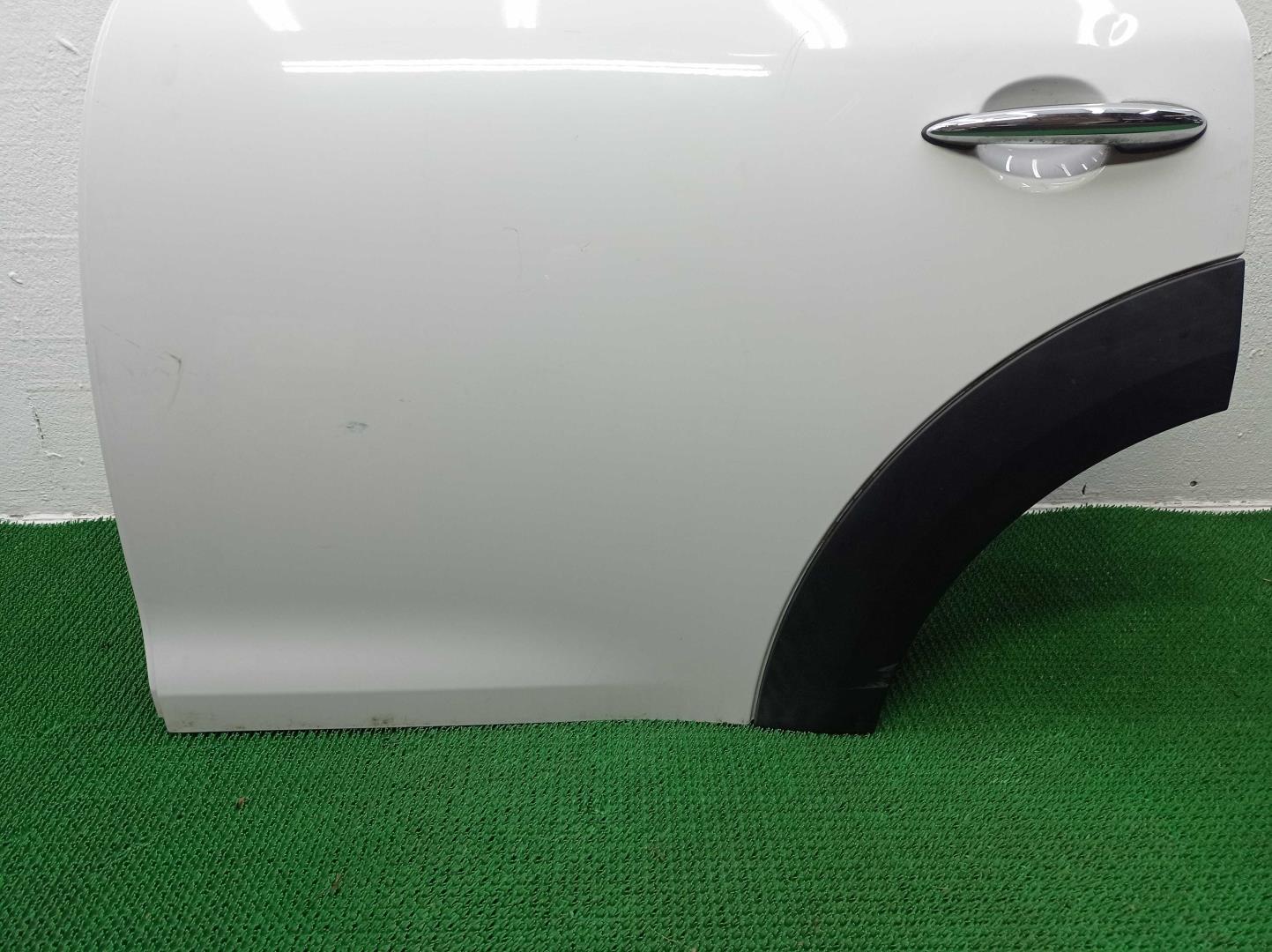 Ручка двери задней наружная левая