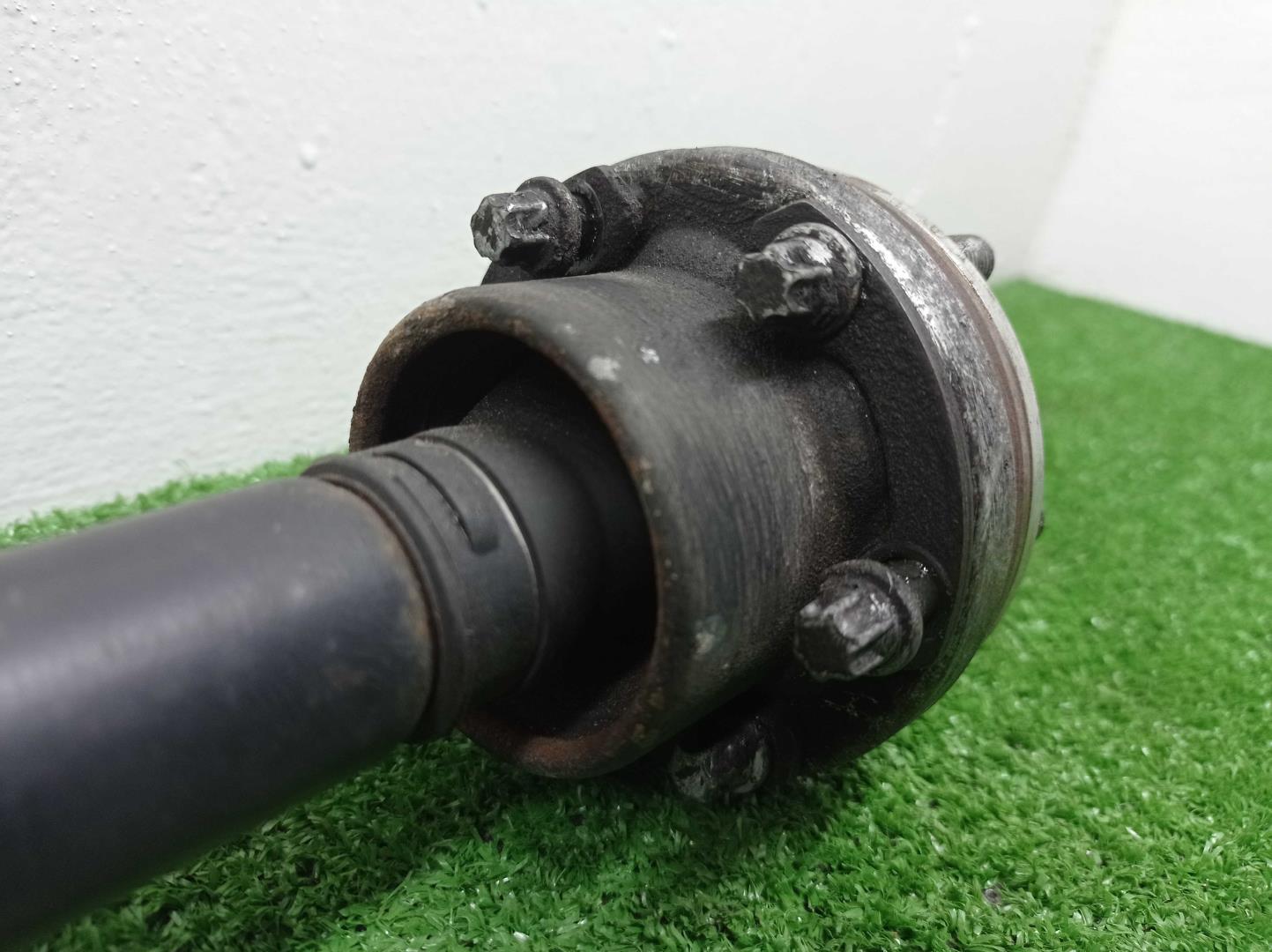 Вал карданный передний