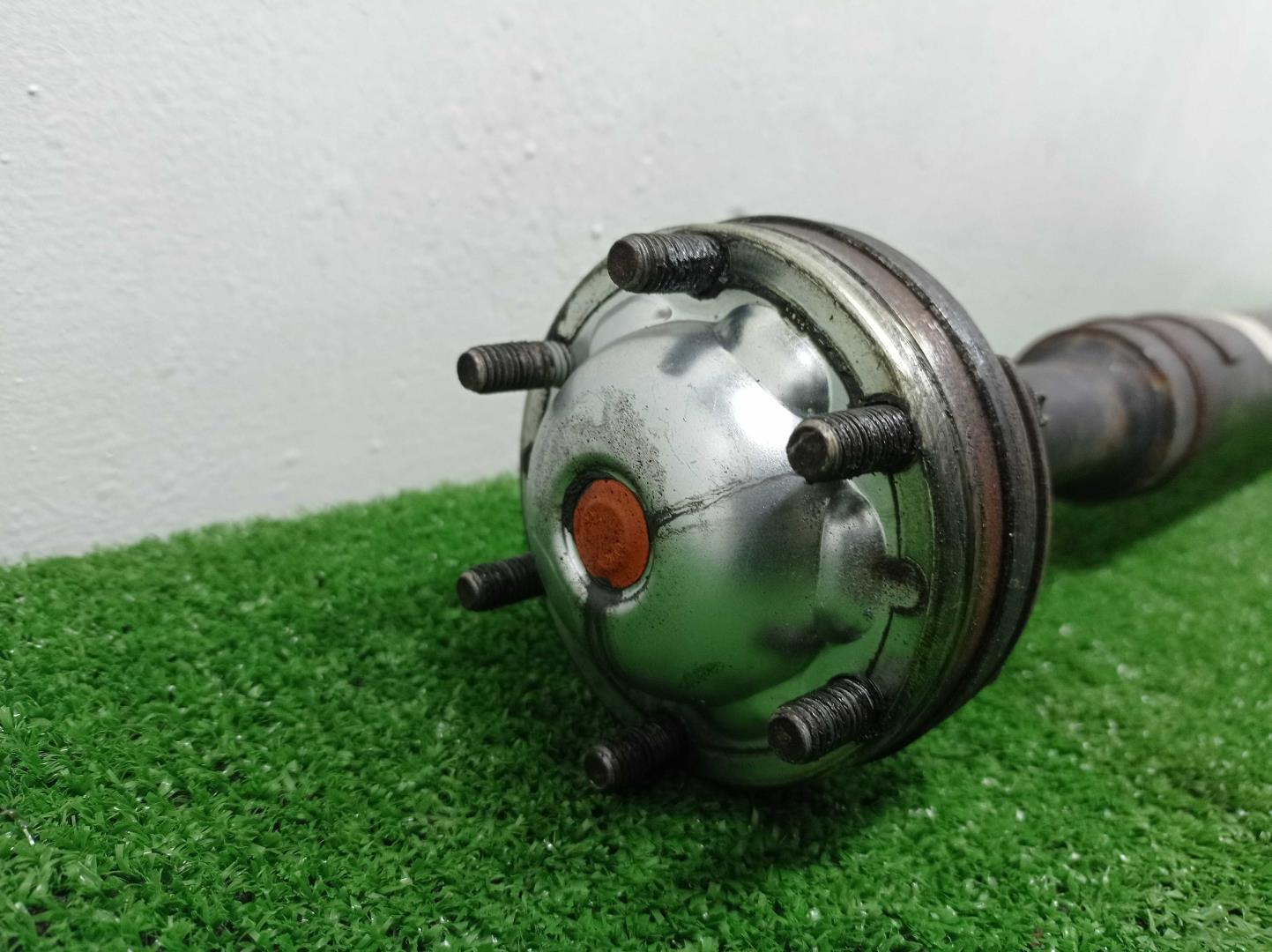 Вал карданный передний