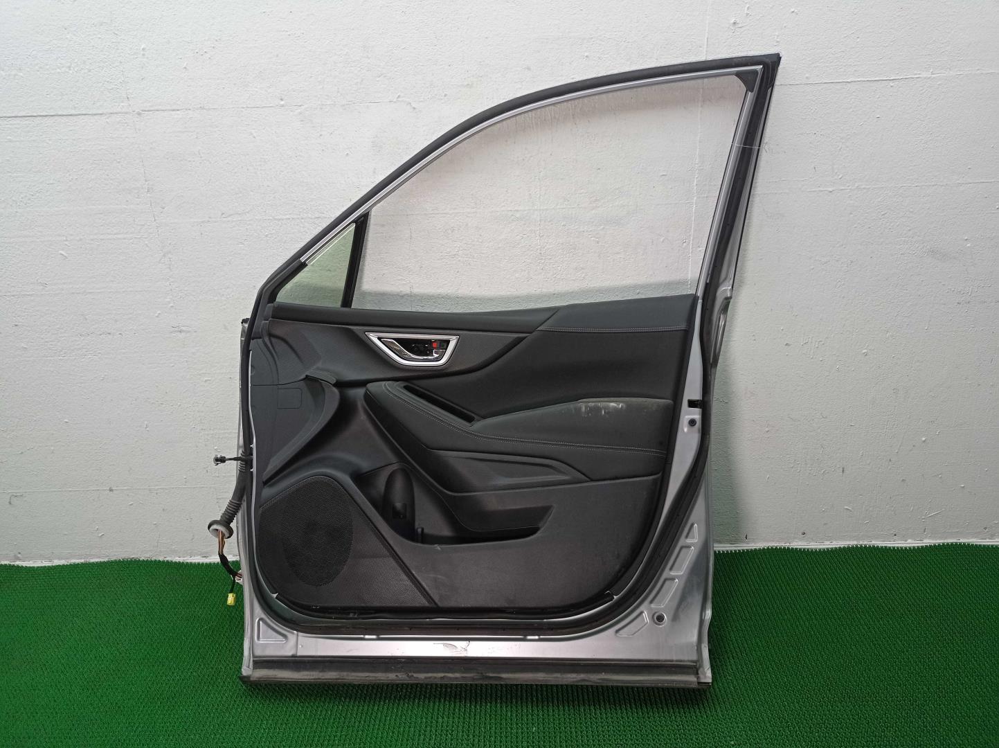 Ограничитель двери