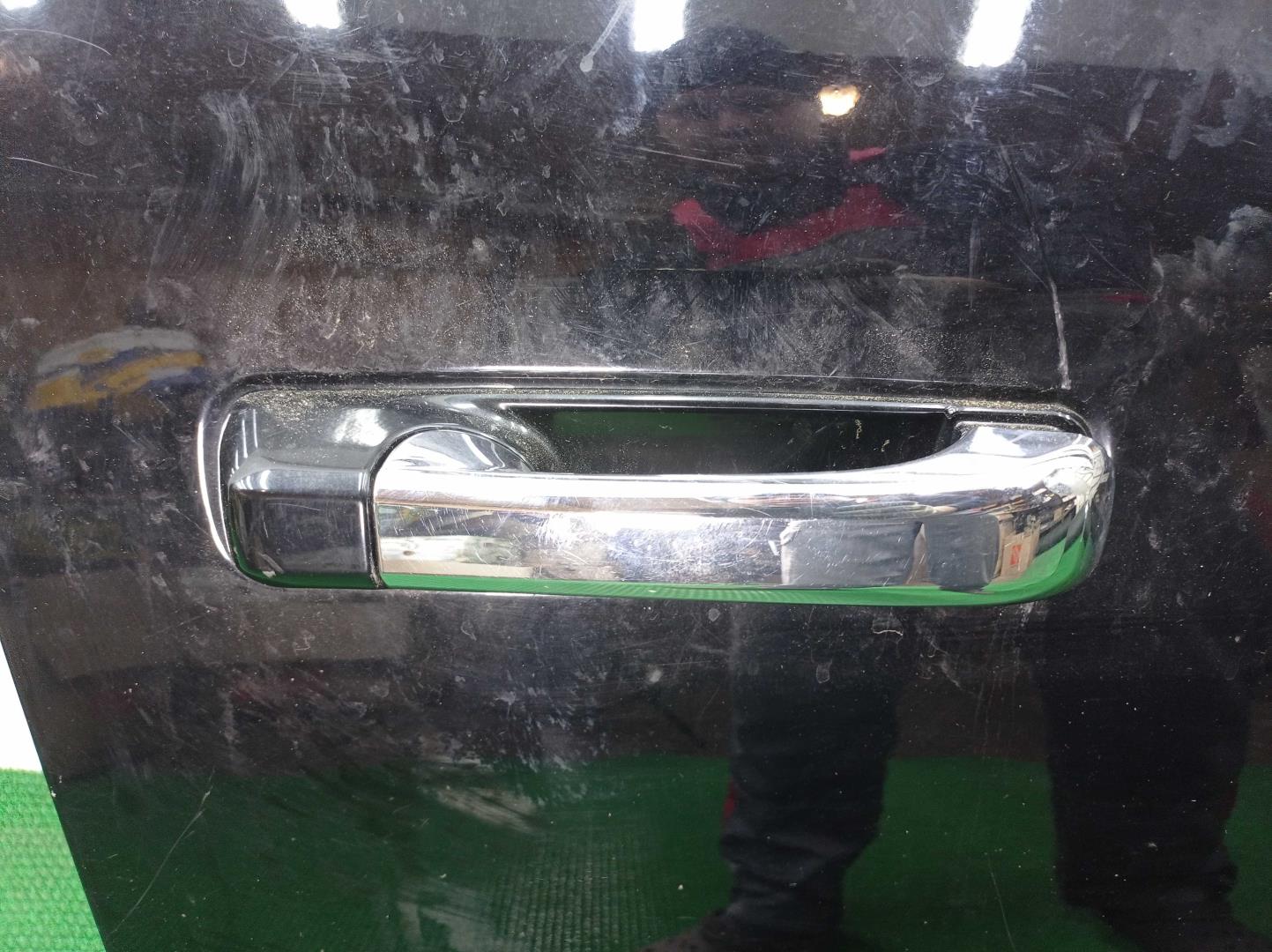 Ручка двери передней наружная правая