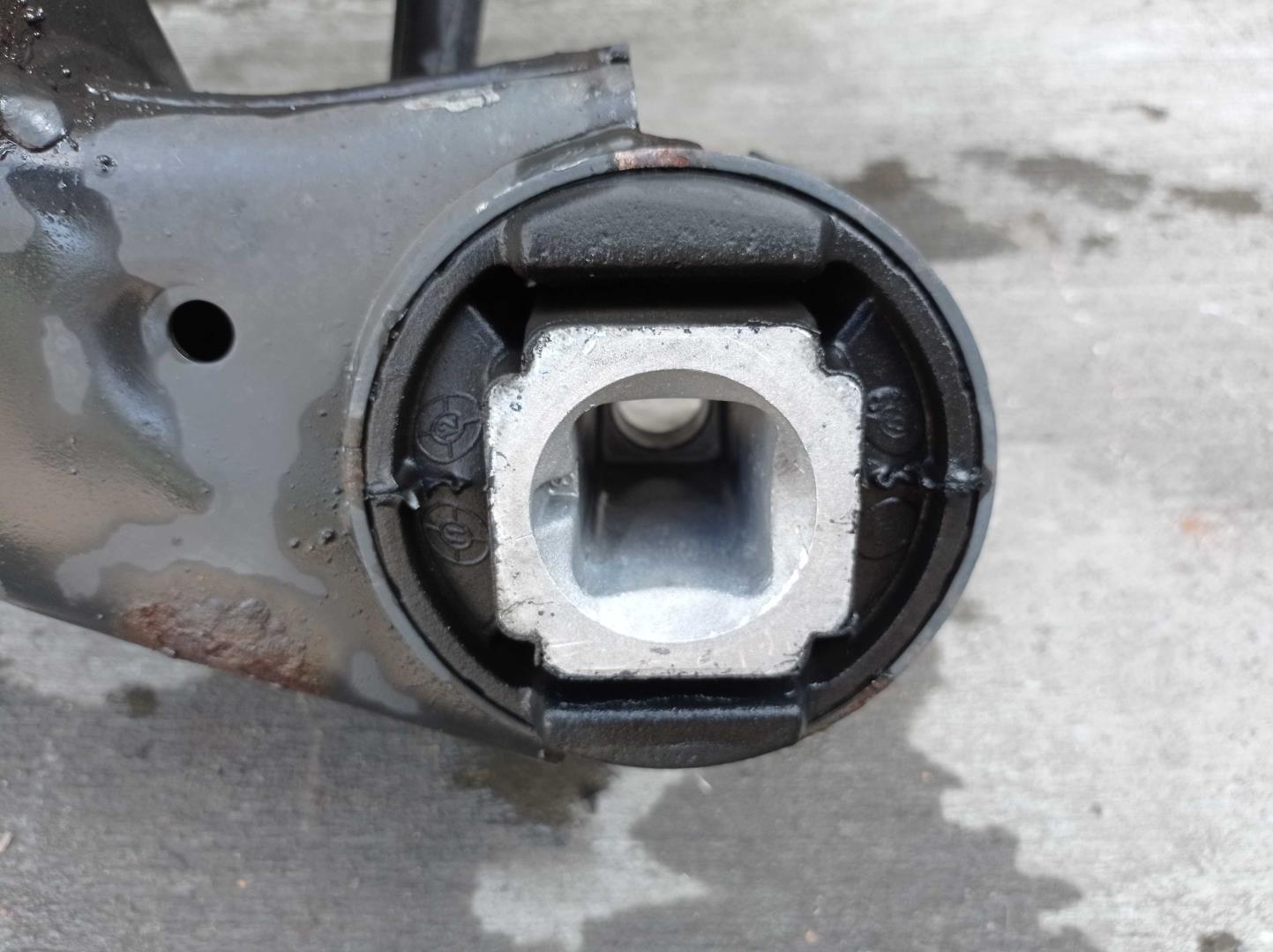 Балка задняя